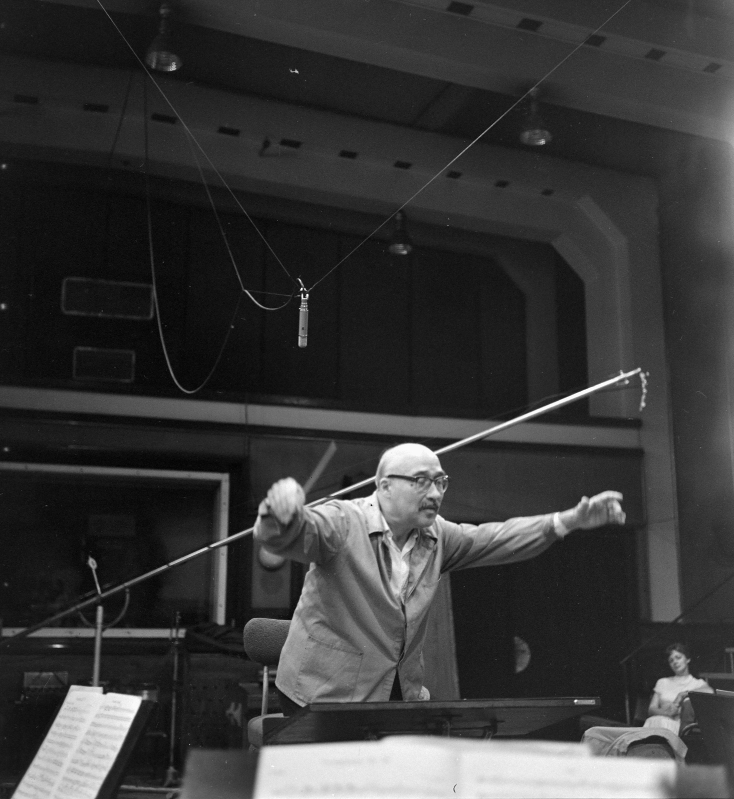 Hungary, Budapest VIII., a Magyar Rádió stúdiója, Carlo Zecchi olasz zongoraművész és karmester., 1964, Szalay Zoltán, conductor, Budapest, Hungarian Radio, Fortepan #137287