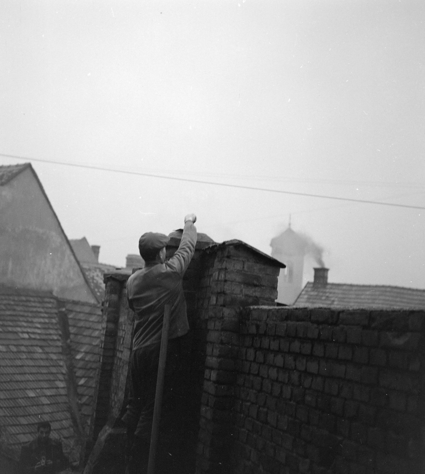 Hungary, Szentendre, a felvétel a Várdombon készült, háttérben a Szent Péter-Pál-templom tornya., 1964, Szalay Zoltán, Fortepan #137492