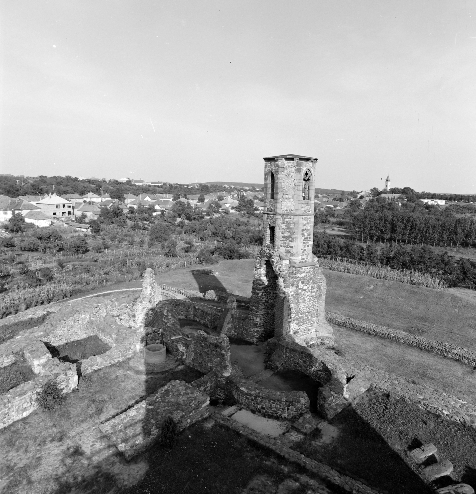 Magyarország, Kisnána, a vár részlete a vár tornyából nézve., 1965, Szalay Zoltán, vár, Fortepan #138437