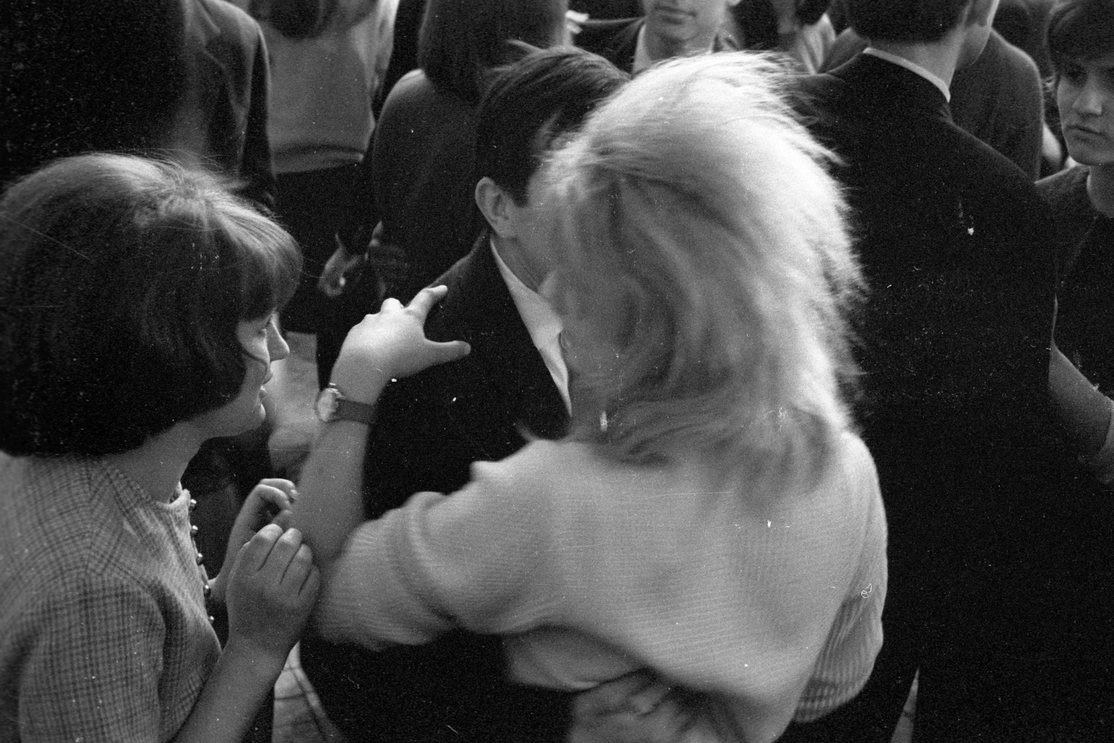 Hungary, Budapest XI., Bercsényi utca 28-30., a BME Rózsa Ferenc Kollégiuma, Bercsényi Klub., 1964, Szalay Zoltán, Budapest, dance, Fortepan #138585