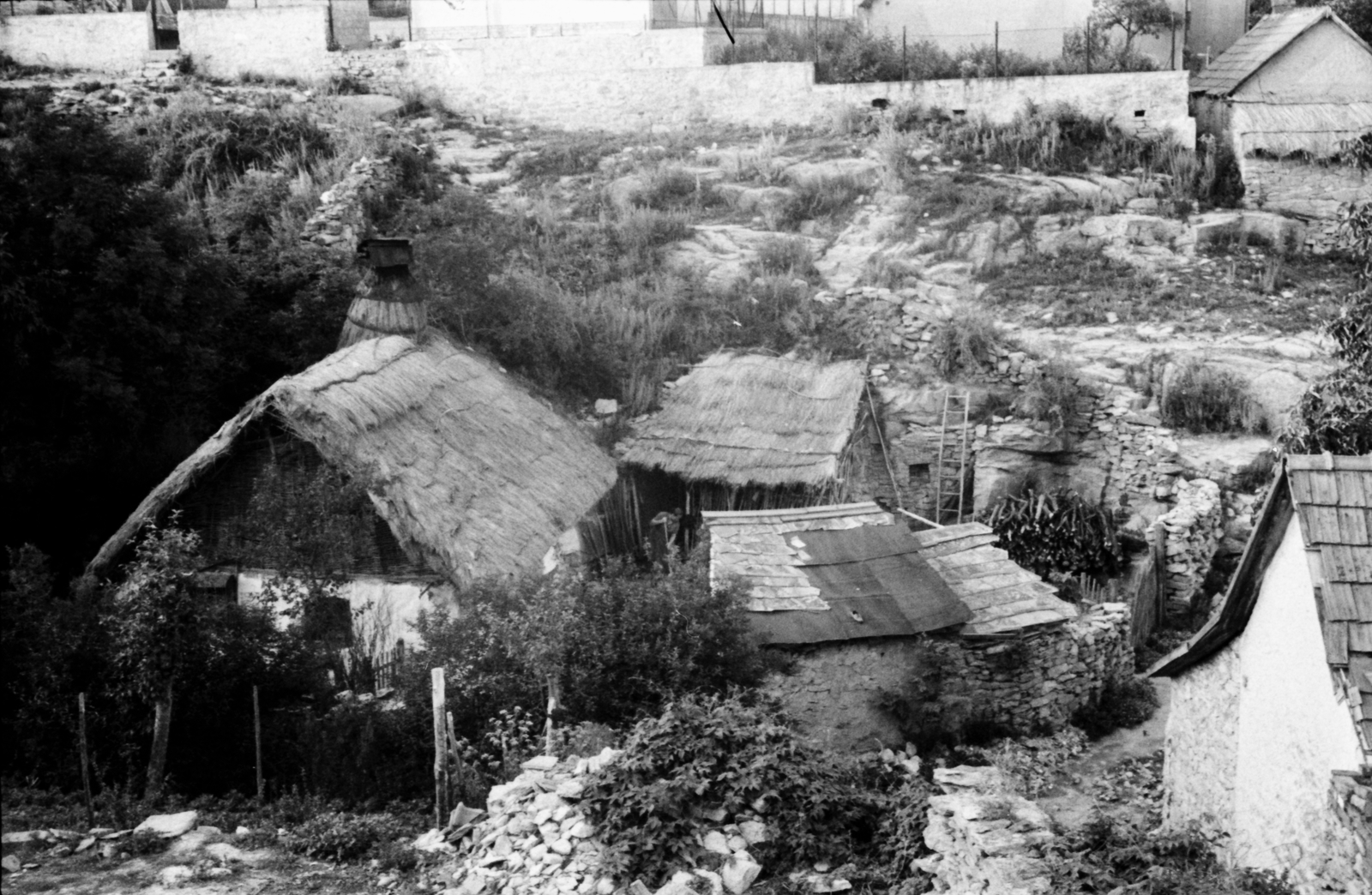 Hungary, Kisgyőr, 1964, Szalay Zoltán, roof, thatched roof, Fortepan #138624