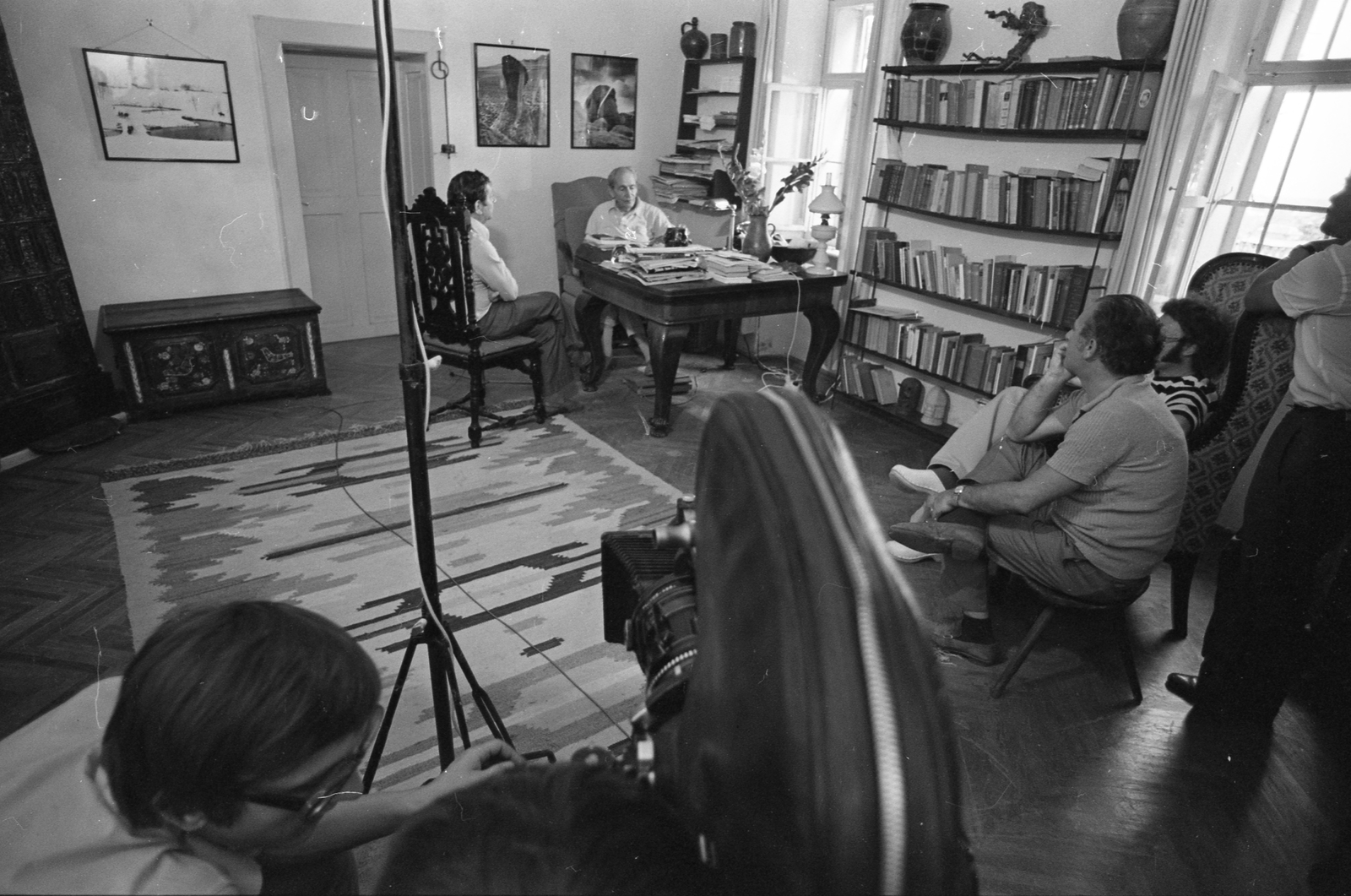 Hungary, Balatonfüred, Tamáshegyi út 1., Makk Károly rendező és Déry Tibor, az író 80. születésnapja alkalmából forgatott portréfilm felvételén., 1974, Szalay Zoltán, Fortepan #138724