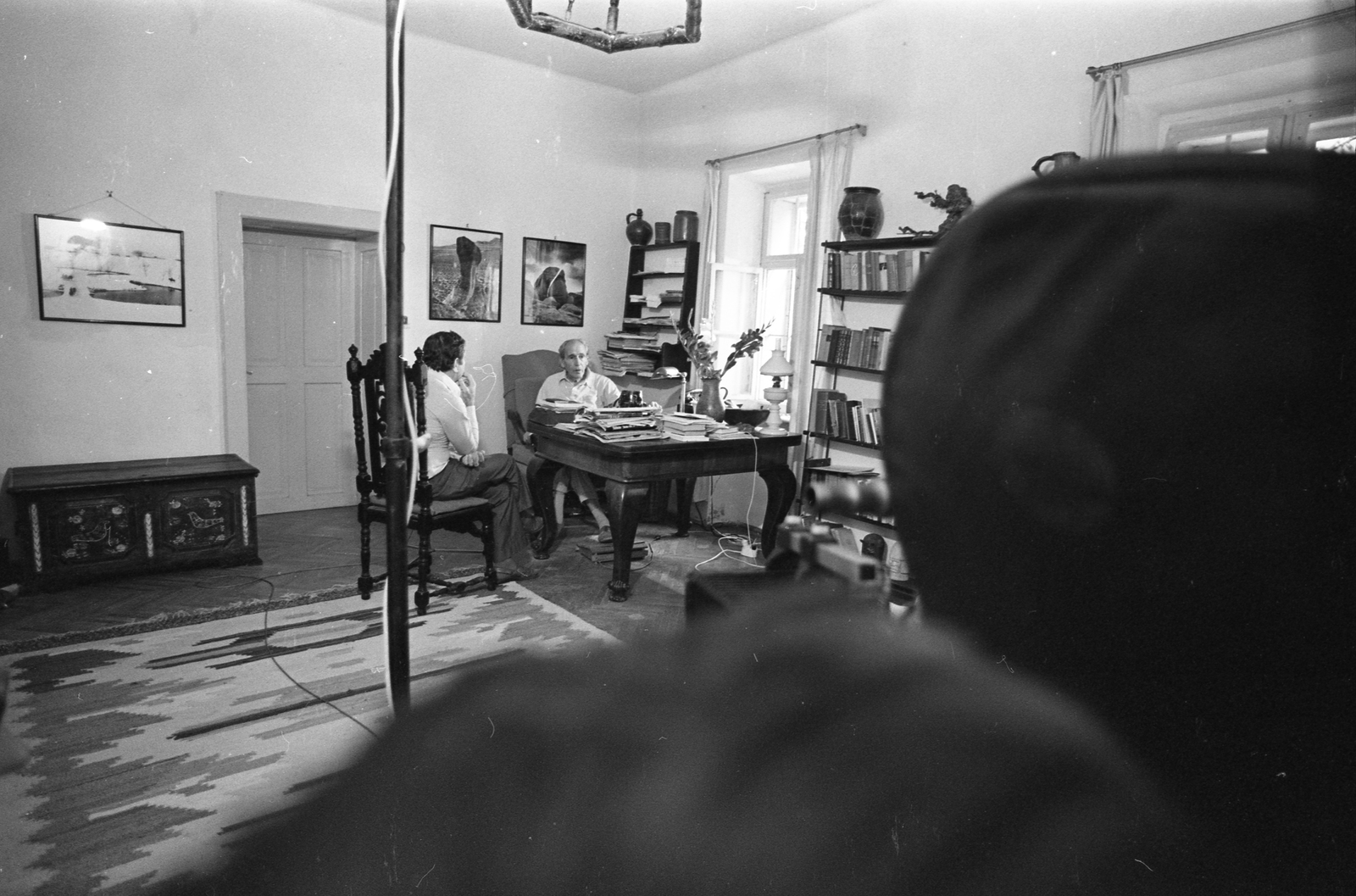 Hungary, Balatonfüred, Tamáshegyi út 1., Makk Károly rendező és Déry Tibor, az író 80. születésnapja alkalmából forgatott portréfilm felvételén., 1974, Szalay Zoltán, Fortepan #138733