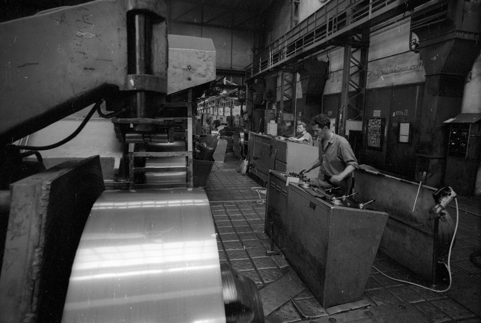 Hungary, Salgótarján, Salgótarjáni Kohászati Üzemek, lemezfeldolgozó csarnok., 1972, Szalay Zoltán, Fortepan #138995