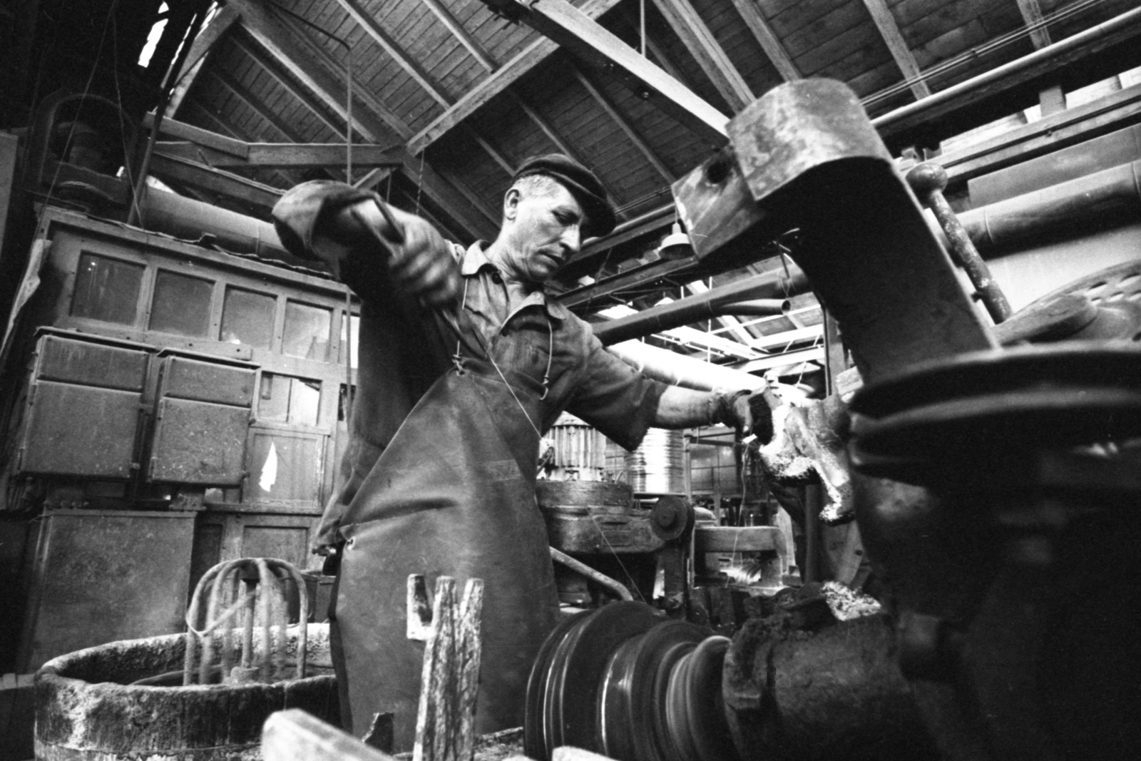 Hungary, Salgótarján, Salgótarjáni Kohászati Üzemek, dróthúzó berendezés., 1972, Szalay Zoltán, Fortepan #139000