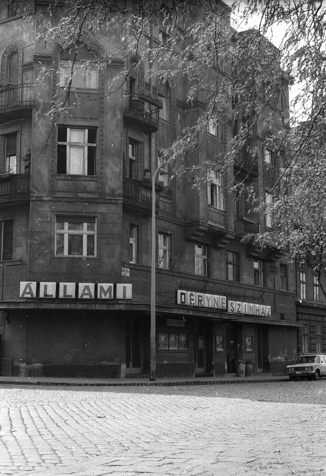 Hungary, Budapest VIII., Kálvária (Kulich Gyula) tér 6., Állami Déryné Színház., 1977, Szalay Zoltán, Budapest, Fortepan #139029