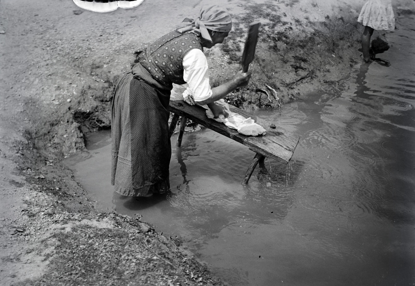1936, Szekrényesy Réka, washing, Blue dying, mangle, Fortepan #139466