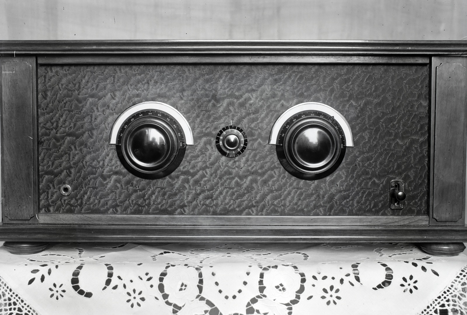 1931, Szekrényesy Réka, radio broadcasting, radiio receiver, Fortepan #139556