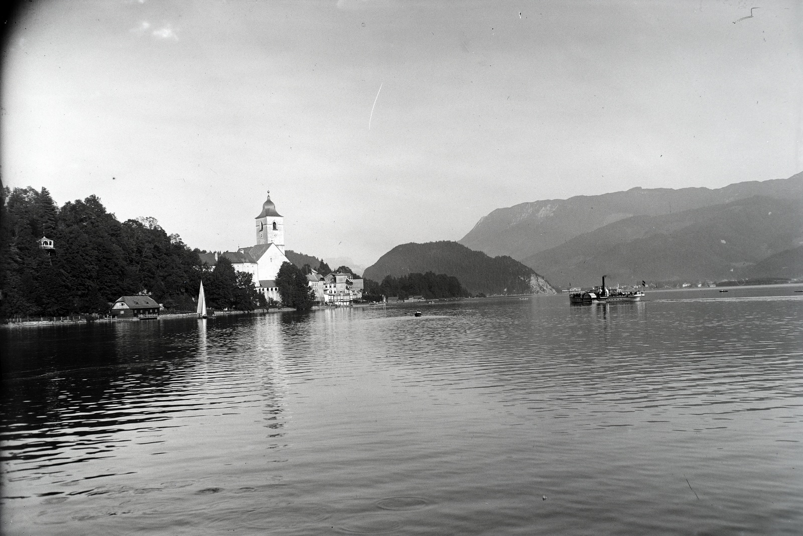 Austria, Wolfgangsee, szemben Sankt Wolfgang im Salzkammergut., 1933, Szekrényesy Réka, Fortepan #139587