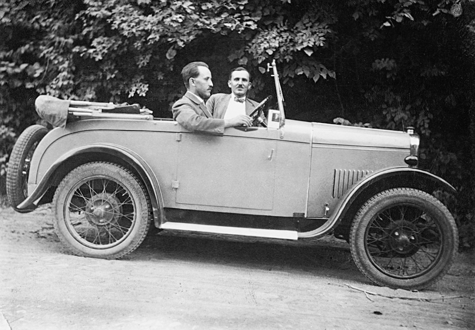 Hungary, Dombóvár, BMW Dixi oktató személygépkocsi., 1931, Erky-Nagy Tibor, German brand, BMW-brand, chauffeur, automobile, Fortepan #14005