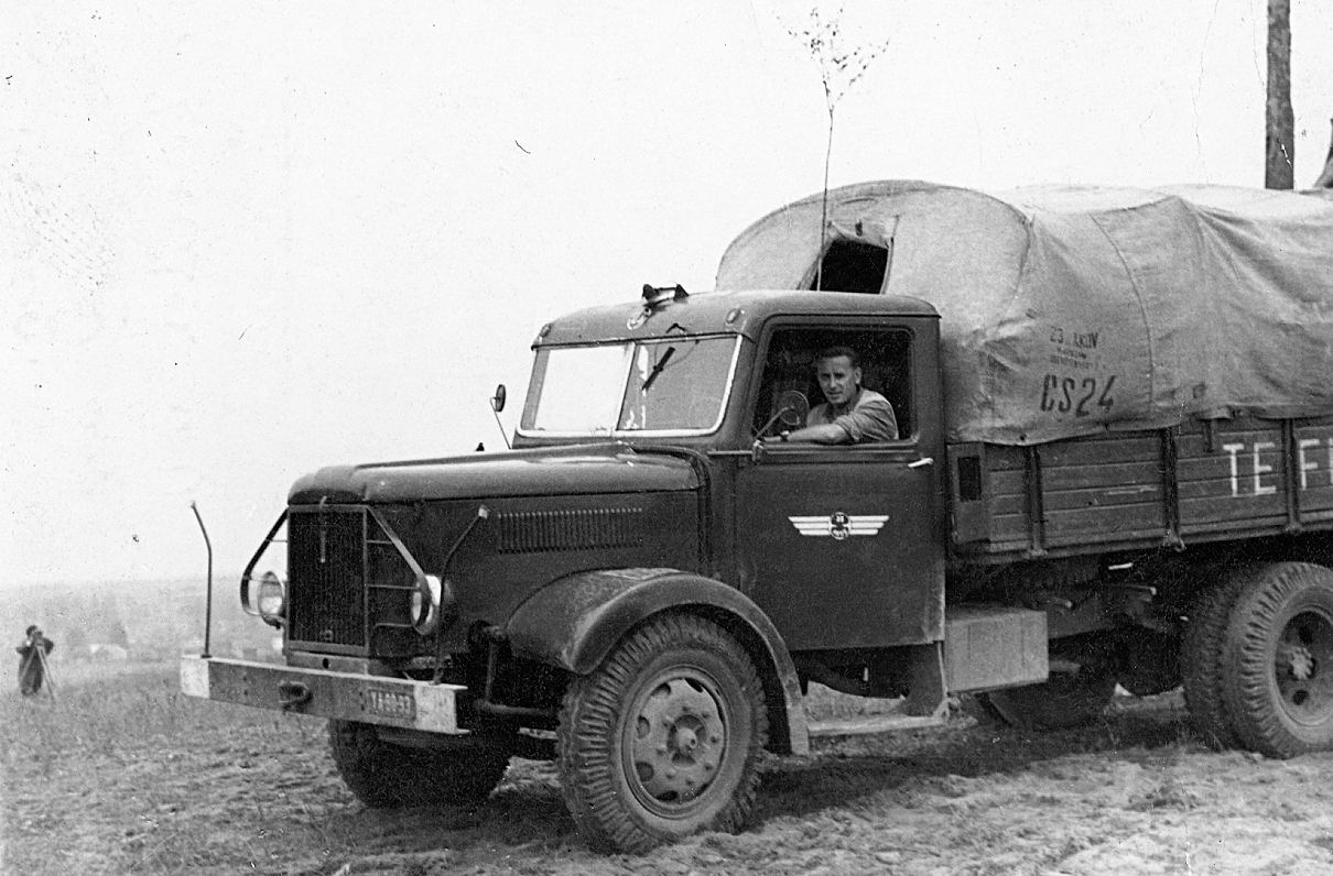 Csepel D350 tehergépkocsi., 1967, Erky-Nagy Tibor, Hungarian brand, commercial vehicle, Csepel-brand, TEFU-organisation, Fortepan #14024