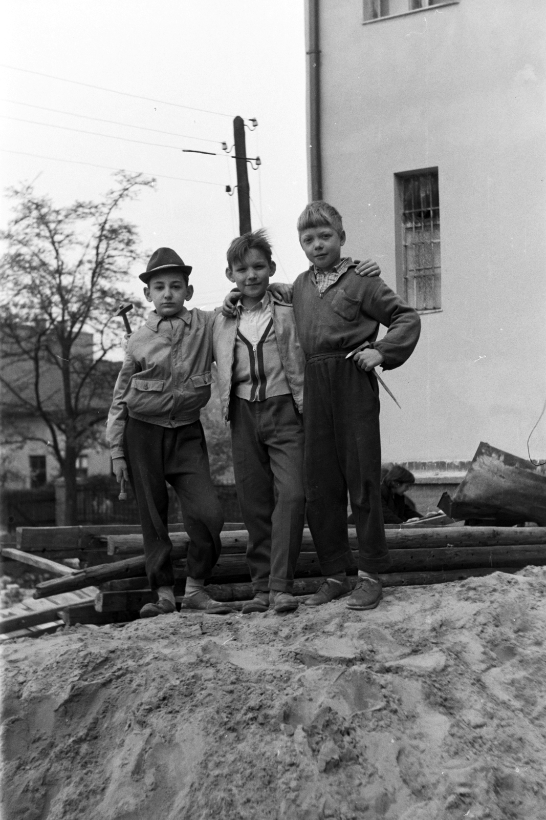 1959, Németh Tamás, karok a vállon, átkarol, Fortepan #140280