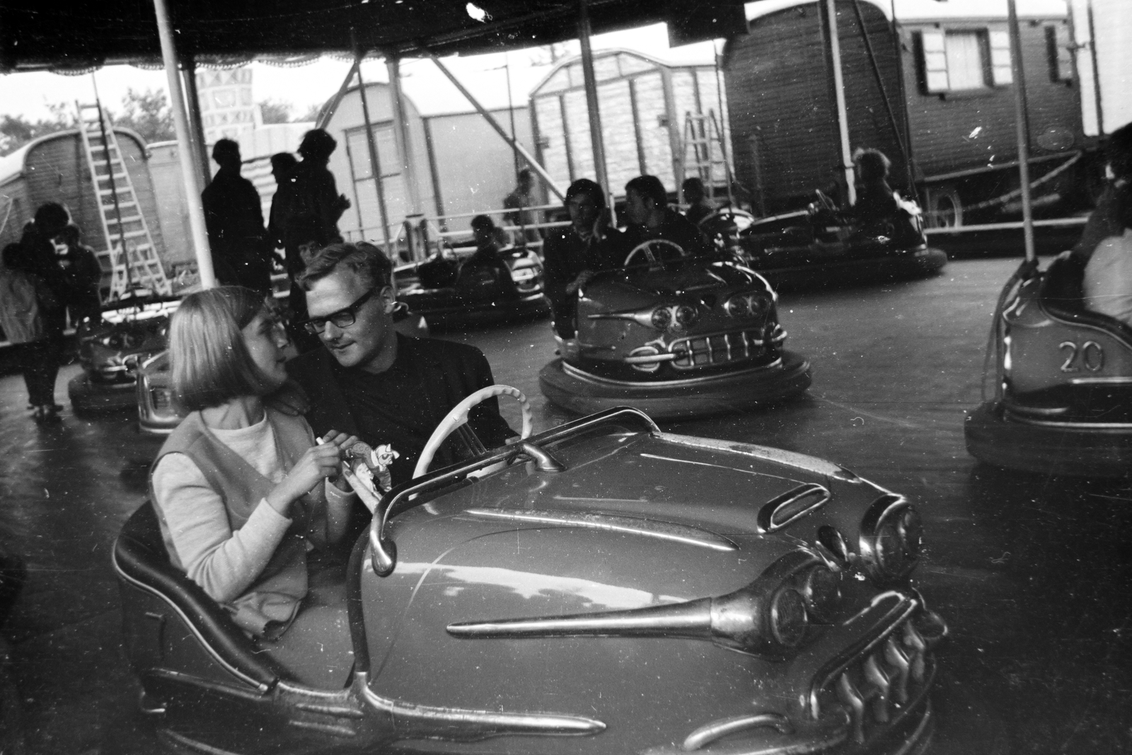 1971, Németh Tamás, amusement park, bumper cars, Fortepan #140352