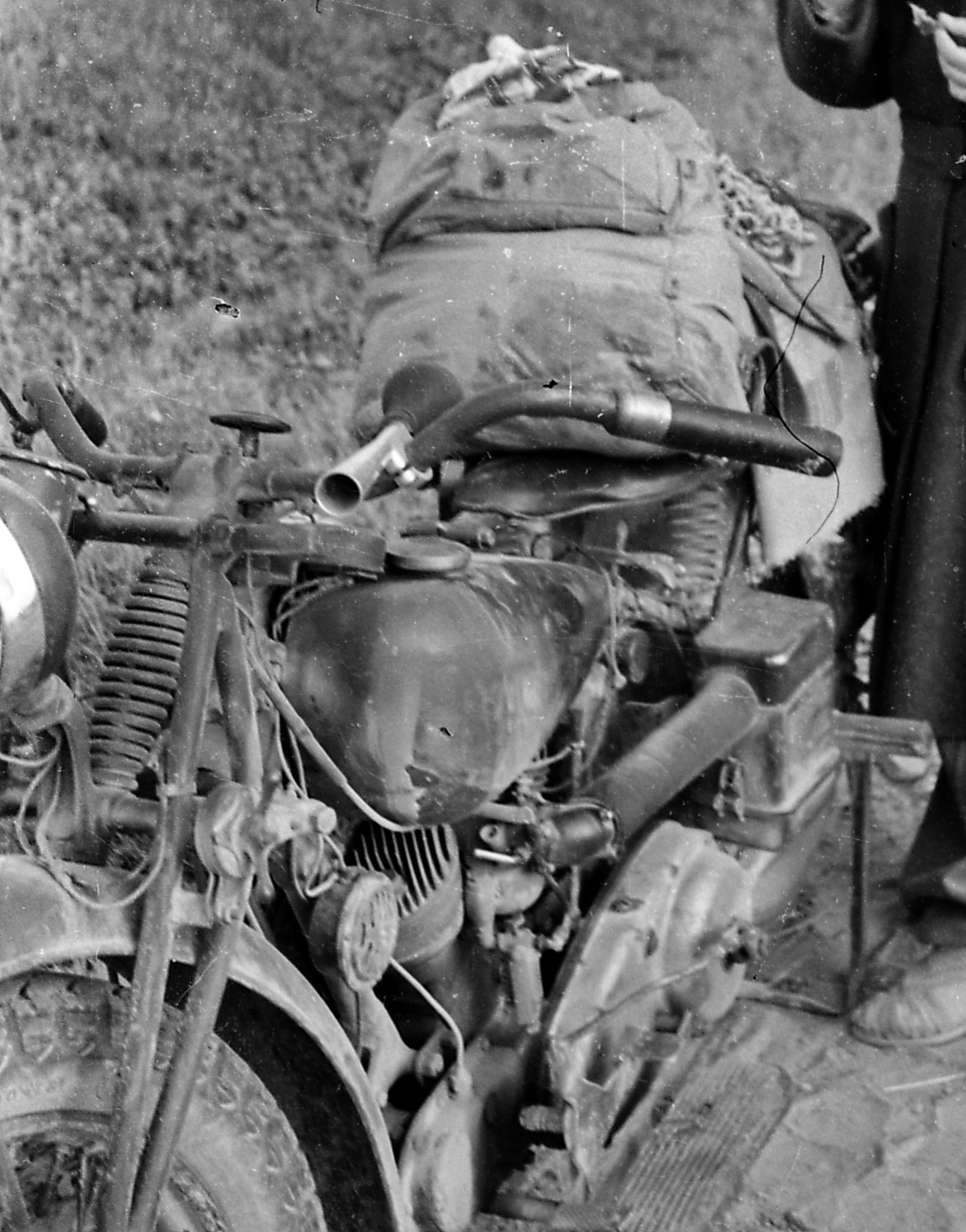 1951, Morvay Kinga, motorcycle, backpack, Indian 741B, Fortepan #140439