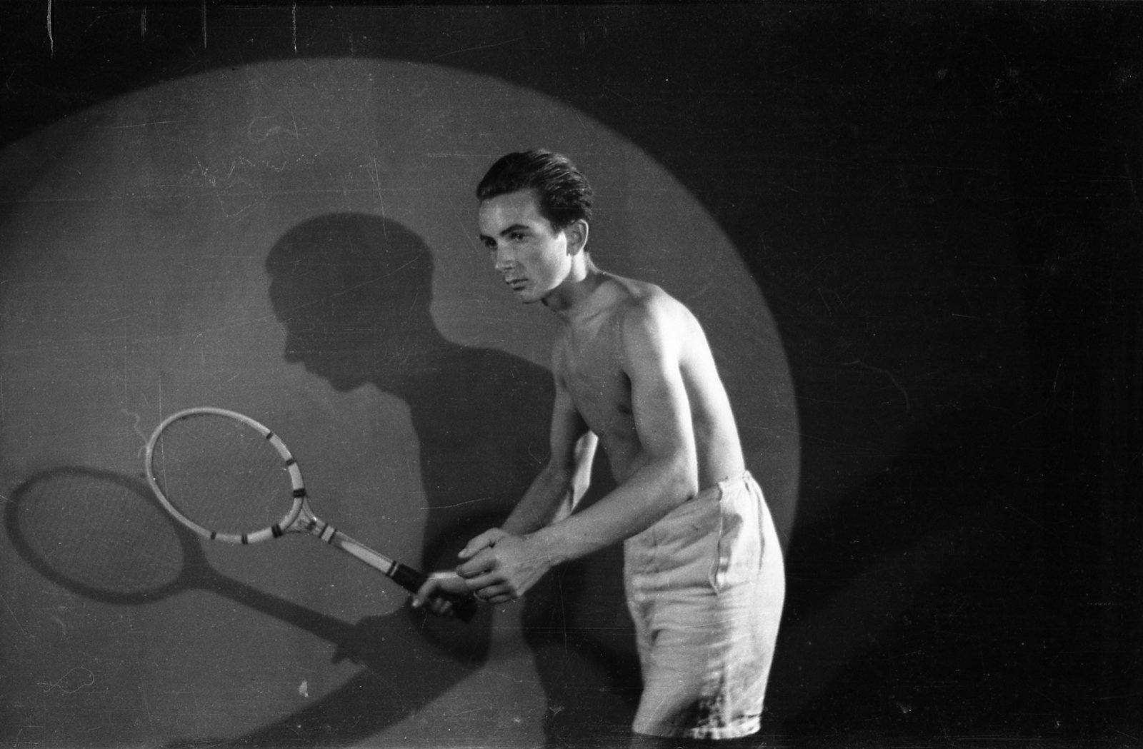 1943, Morvay Kinga, shadow, tennis rackets, half-naked, studio, strong, Fortepan #140457