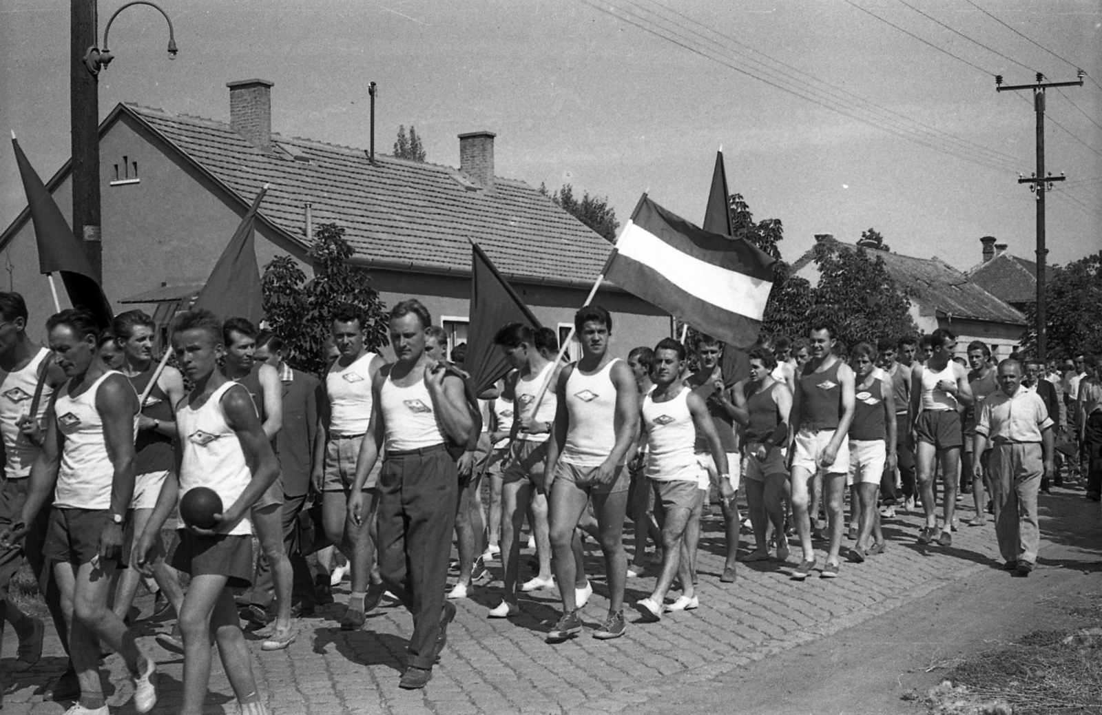 Hungary, Kisújszállás, Rákóczi utca az Illésy utca felől a Csatorna utca felé nézve., 1961, Morvay Kinga, Fortepan #140494