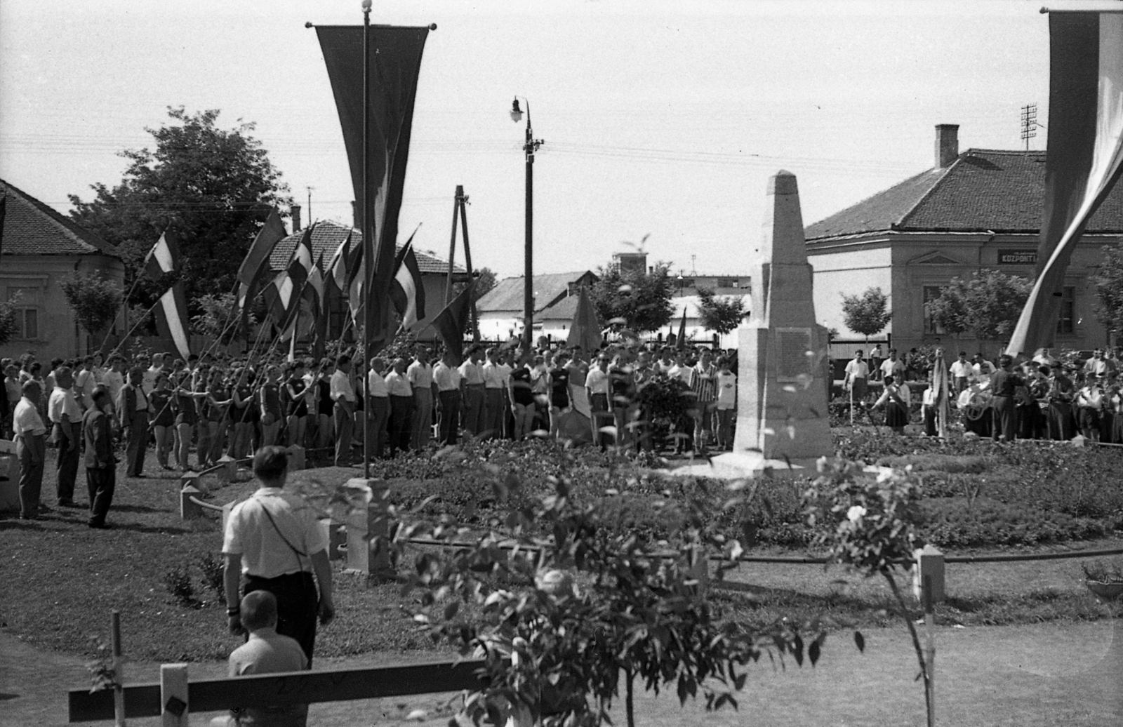 Hungary, Kisújszállás, Szabadság tér., 1961, Morvay Kinga, Fortepan #140500