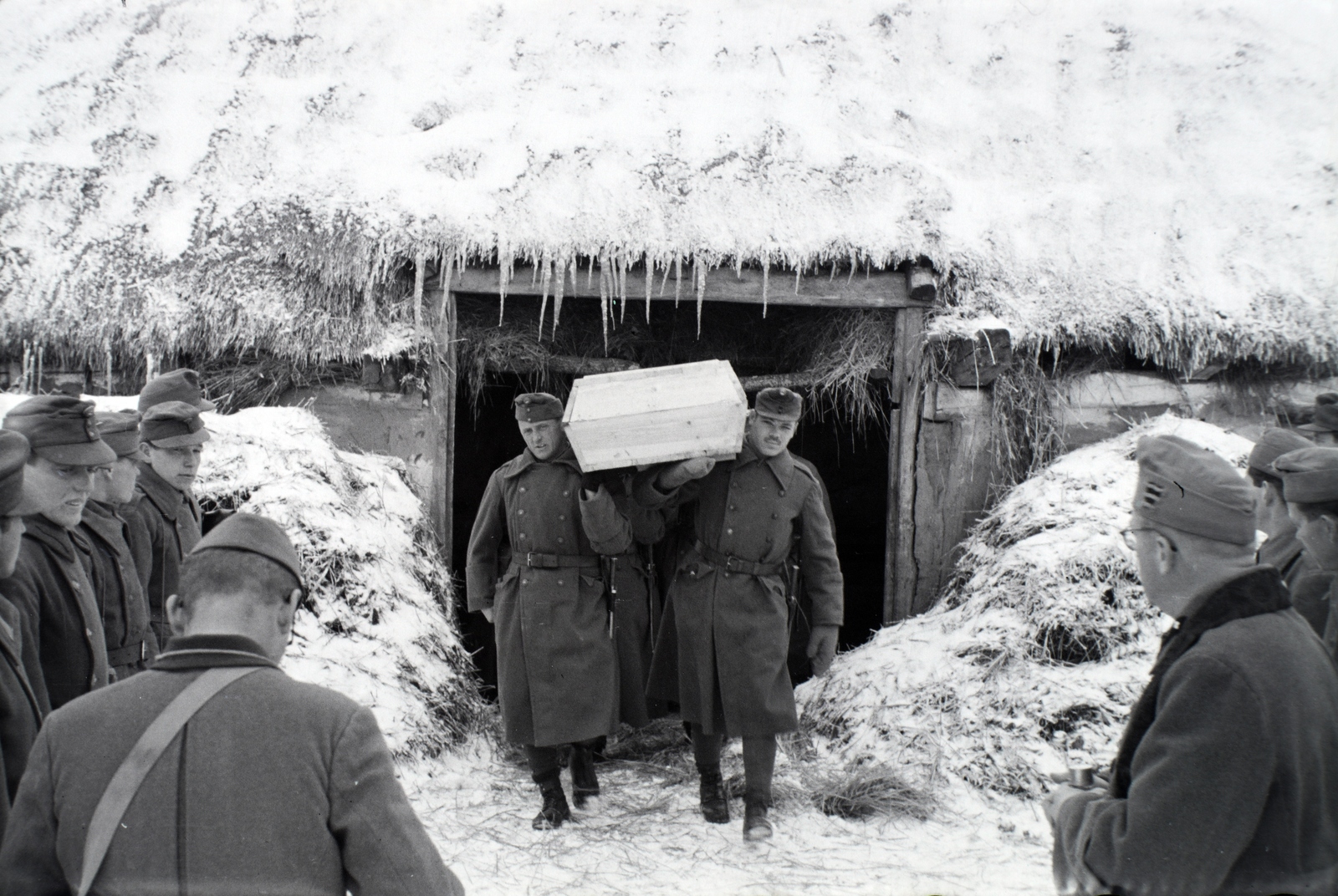 Oroszország, 1942, Miklós Lajos, második világháború, temetés, koporsó, Fortepan #140751