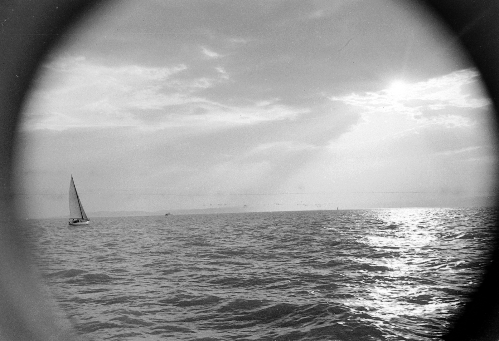 Hungary,Lake Balaton, 1957, Szent-tamási Mihály, sunshine, sailboat, Fortepan #14079