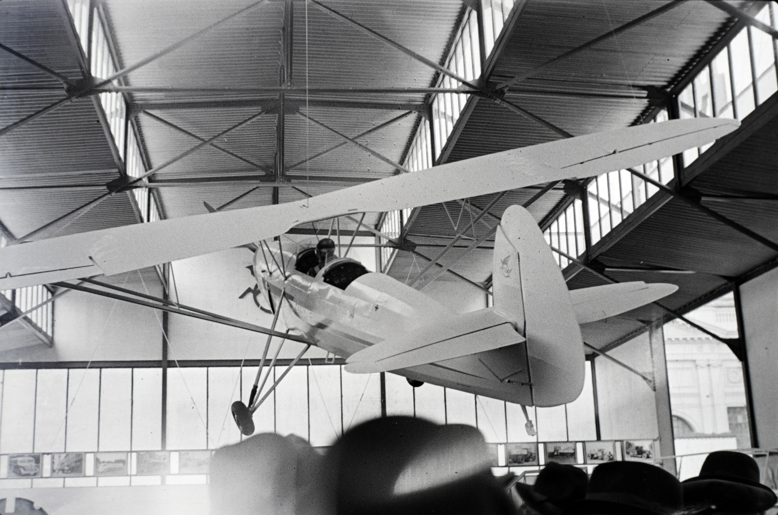 Hungary, Budapest XIV., Fábián András terve alapján a Győri Vagongyárban legyártott Levente iskola és sportrepülőgép prototípusa., 1941, Miklós Lajos, airplane, Budapest, Fortepan #140840