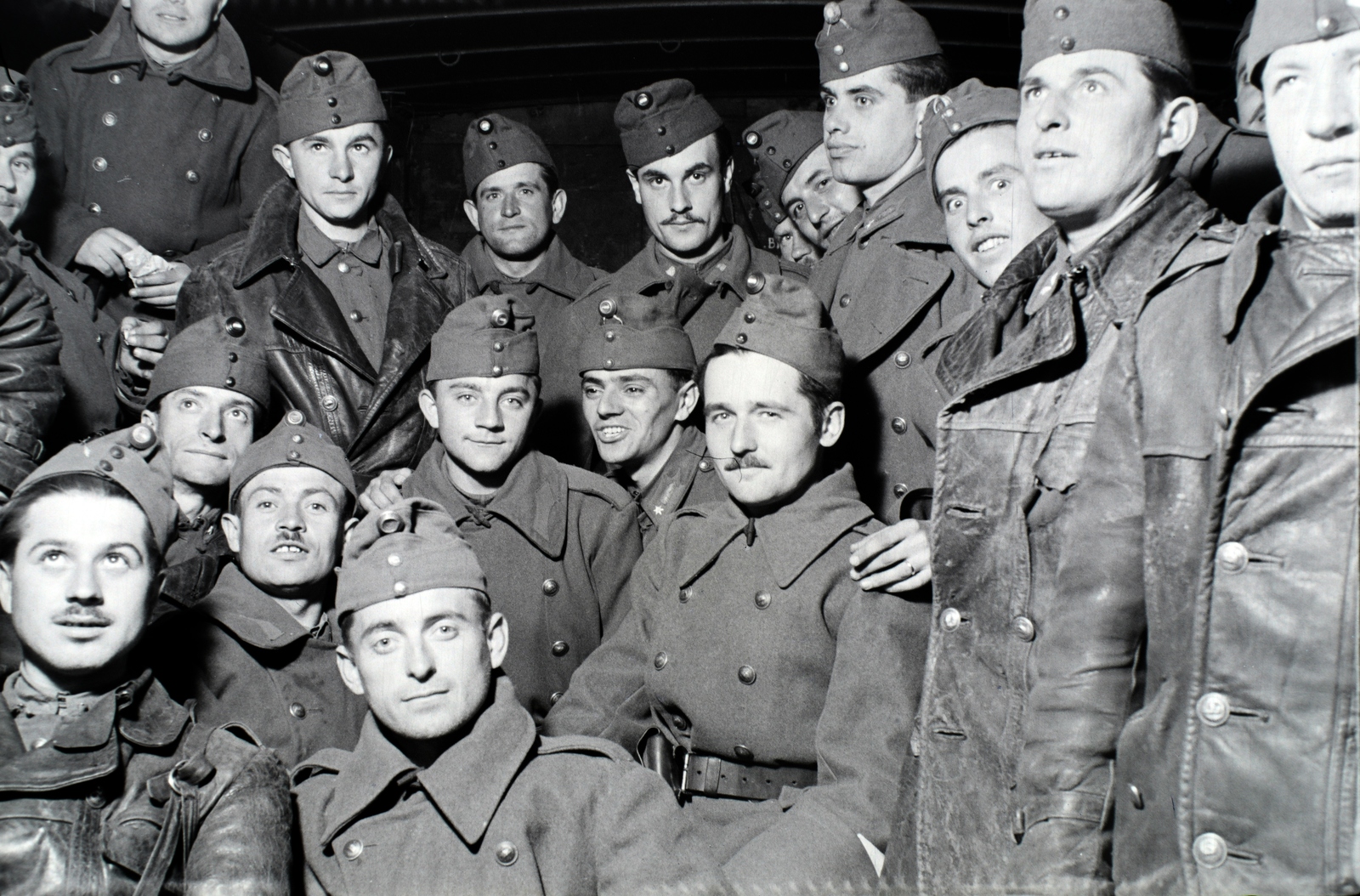 1942, Miklós Lajos, tableau, Hungarian soldier, Fortepan #140845