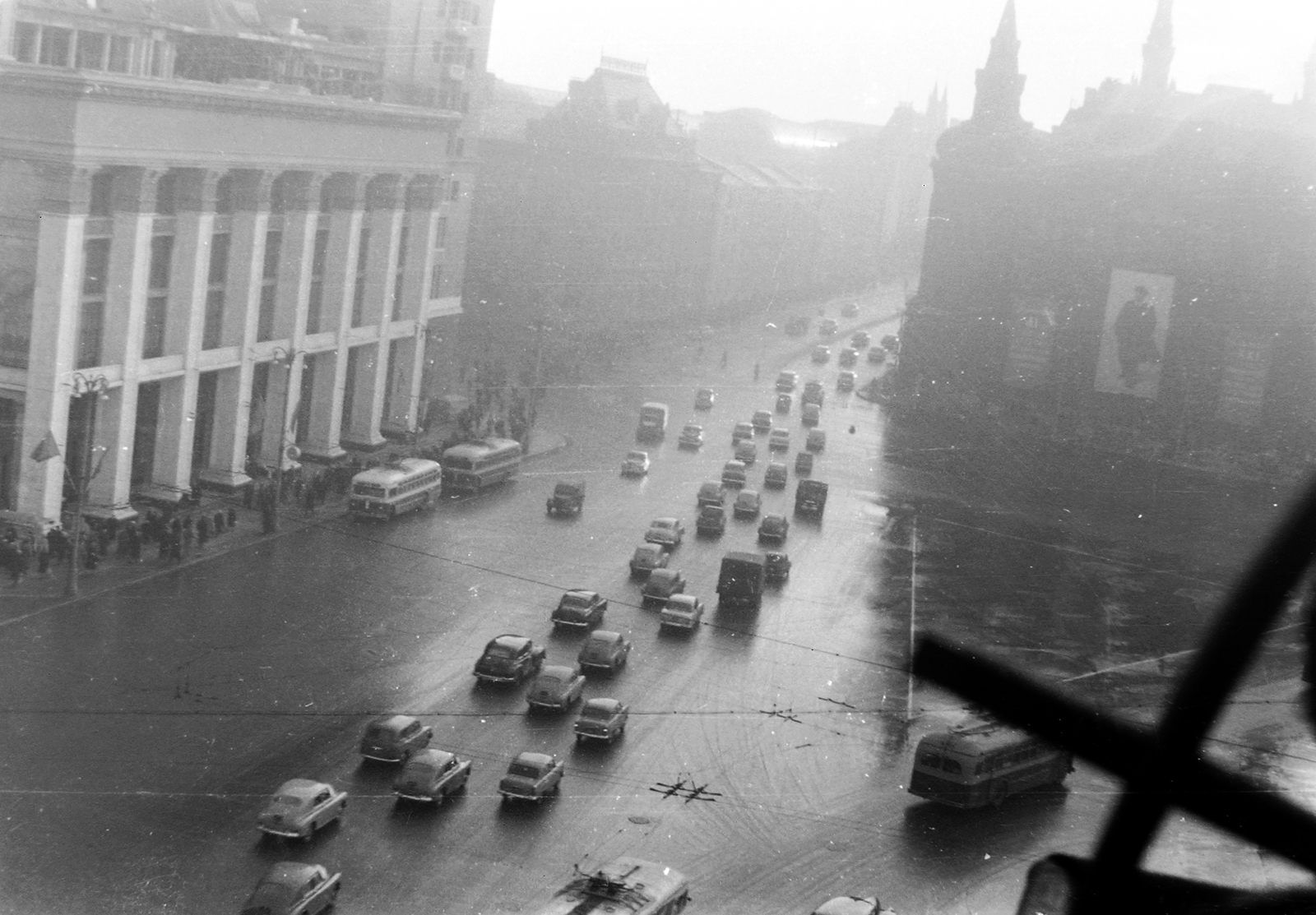 Russia, Moscow, Moszkva Szálló., 1958, Szent-tamási Mihály, Soviet Union, traffic, street view, hotel, Alexey Viktorovich Shchusev-design, Fortepan #14092