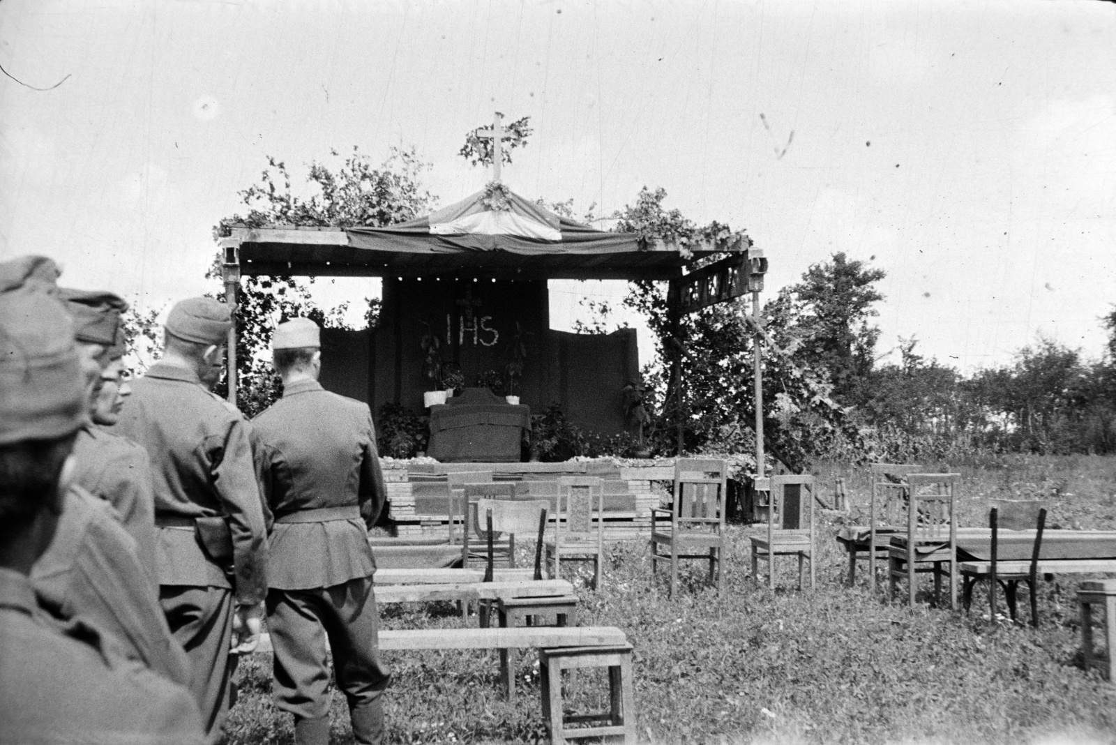 1942, Miklós Lajos, altar, Fortepan #140936