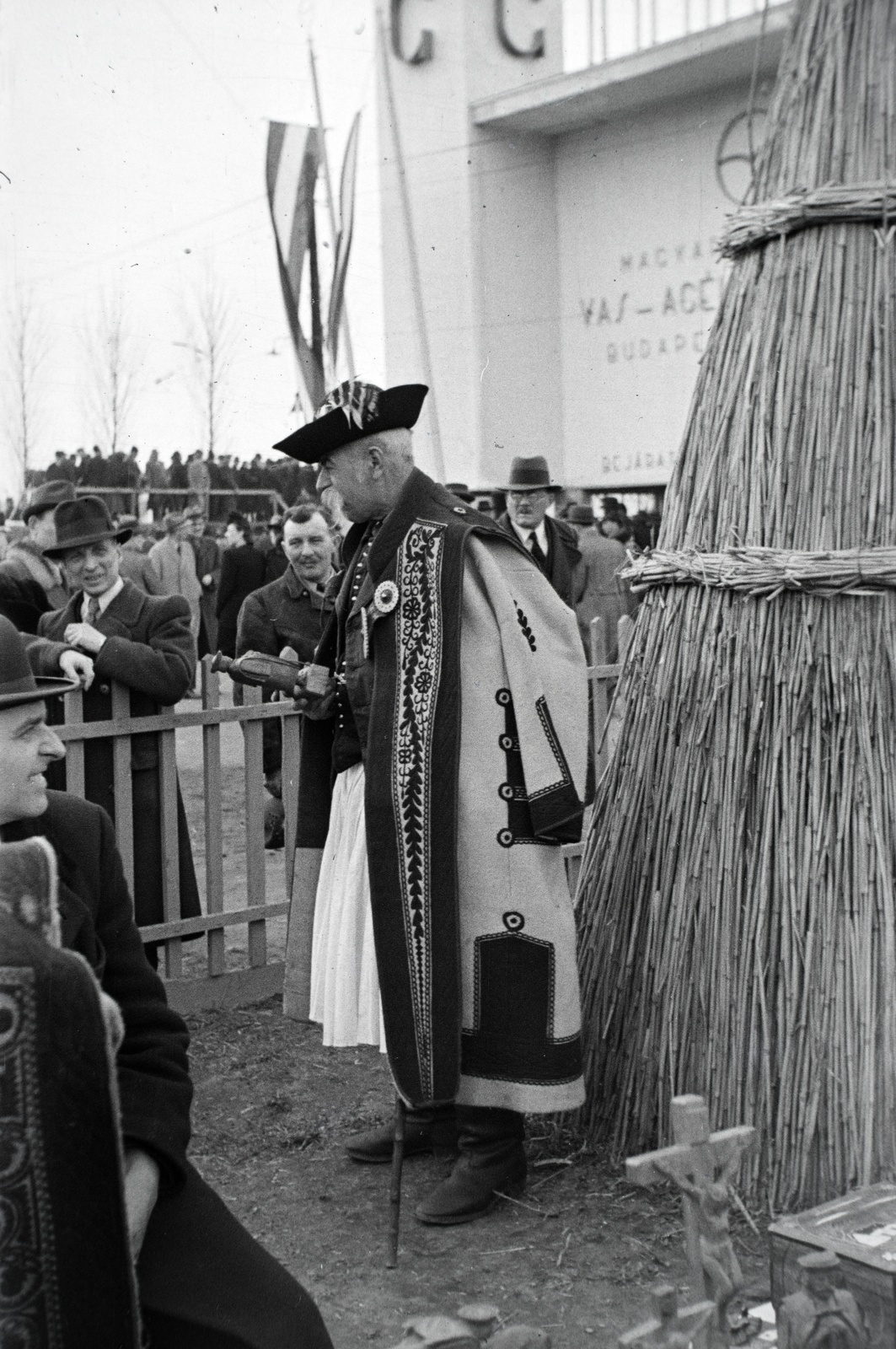 Hungary, Budapest X., Albertirsai út, Mezőgazdasági Kiállítás., 1943, Miklós Lajos, folk costume, Budapest, Fortepan #140963