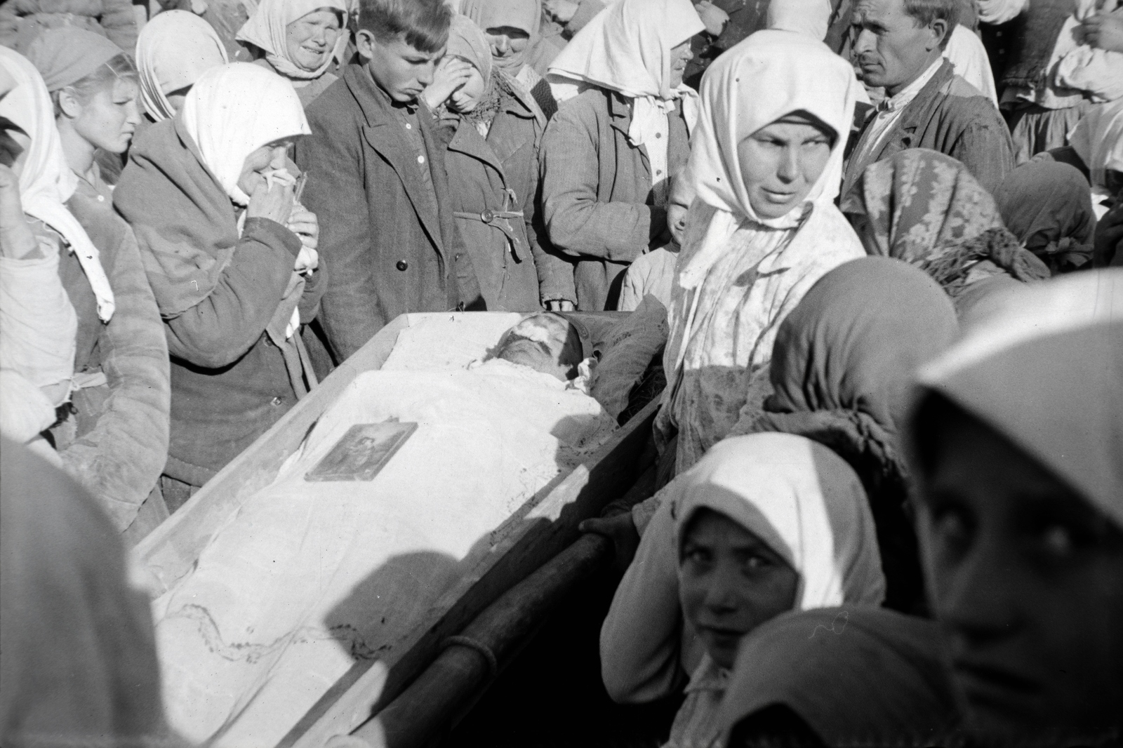 Russia, 1942, Miklós Lajos, funeral, Fortepan #141106