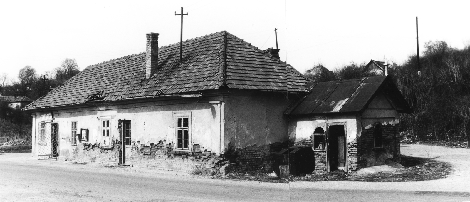 Hungary, Ózd, Susa (egykor önálló, ma a város része), korábban zsidó imaház, ekkor italbolt., 1983, Gazda Anikó, Fortepan #141187