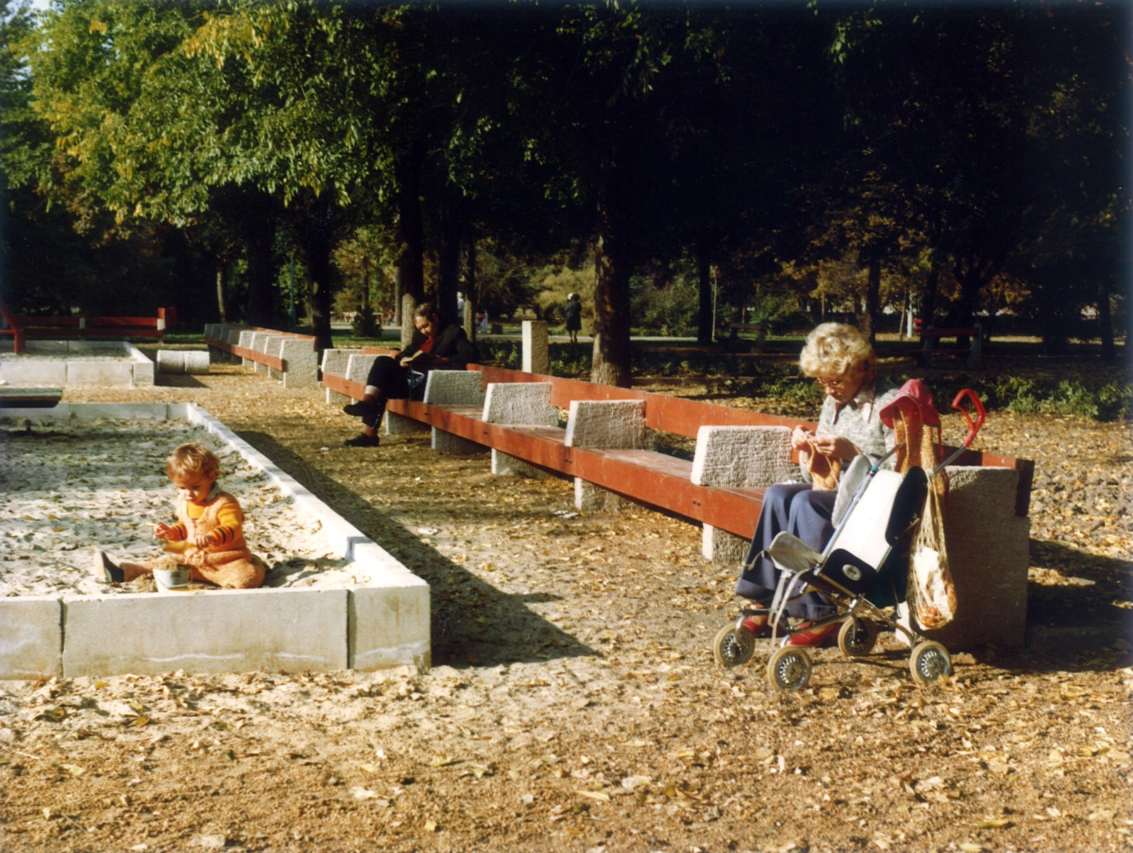 1981, Hlatky Katalin-Főkert, sandpit, Fortepan #141251