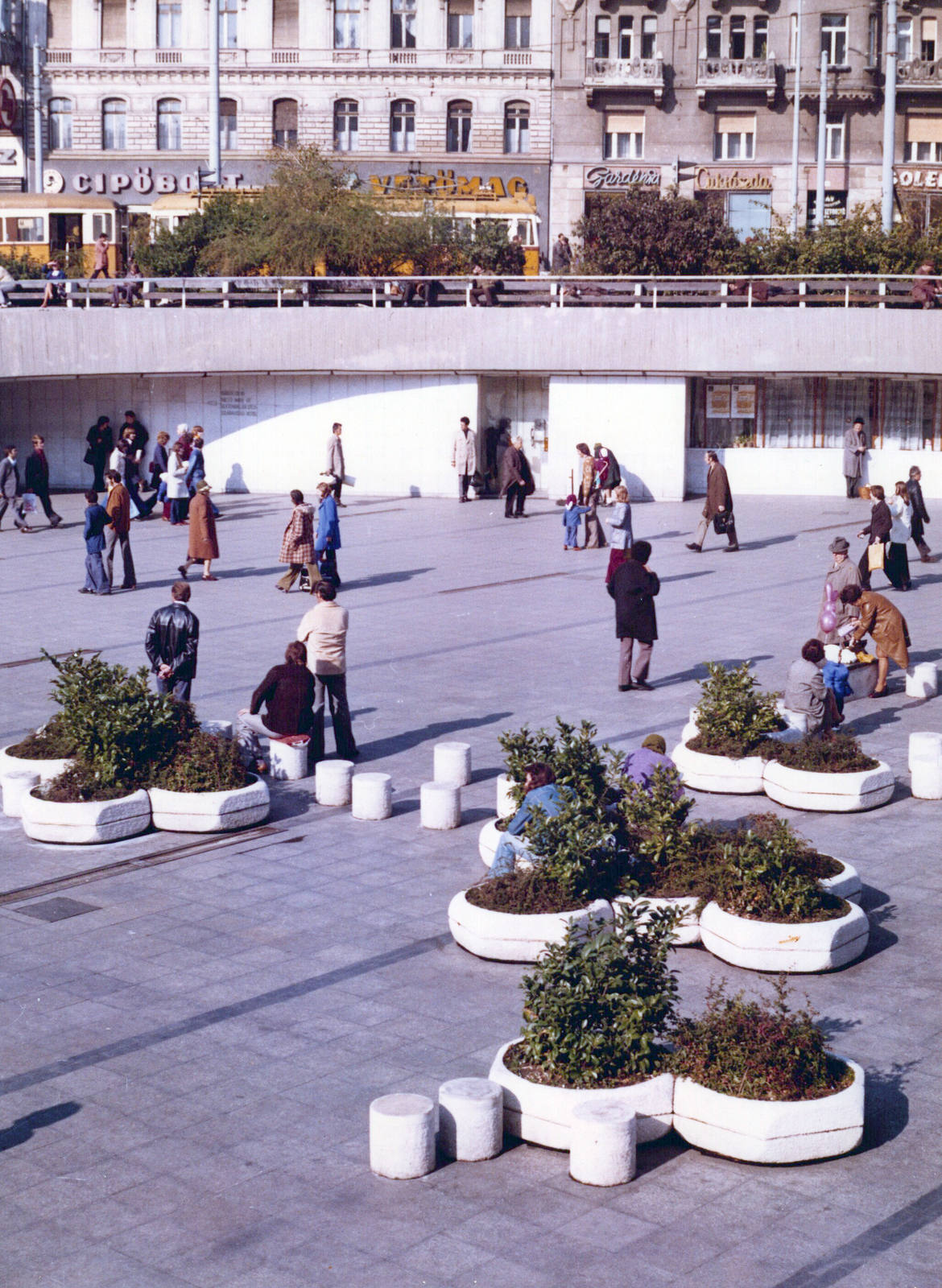 Magyarország, Budapest VIII.,Budapest VII., Baross tér, aluljáró., 1973, Hlatky Katalin-Főkert, Budapest, Fortepan #141320