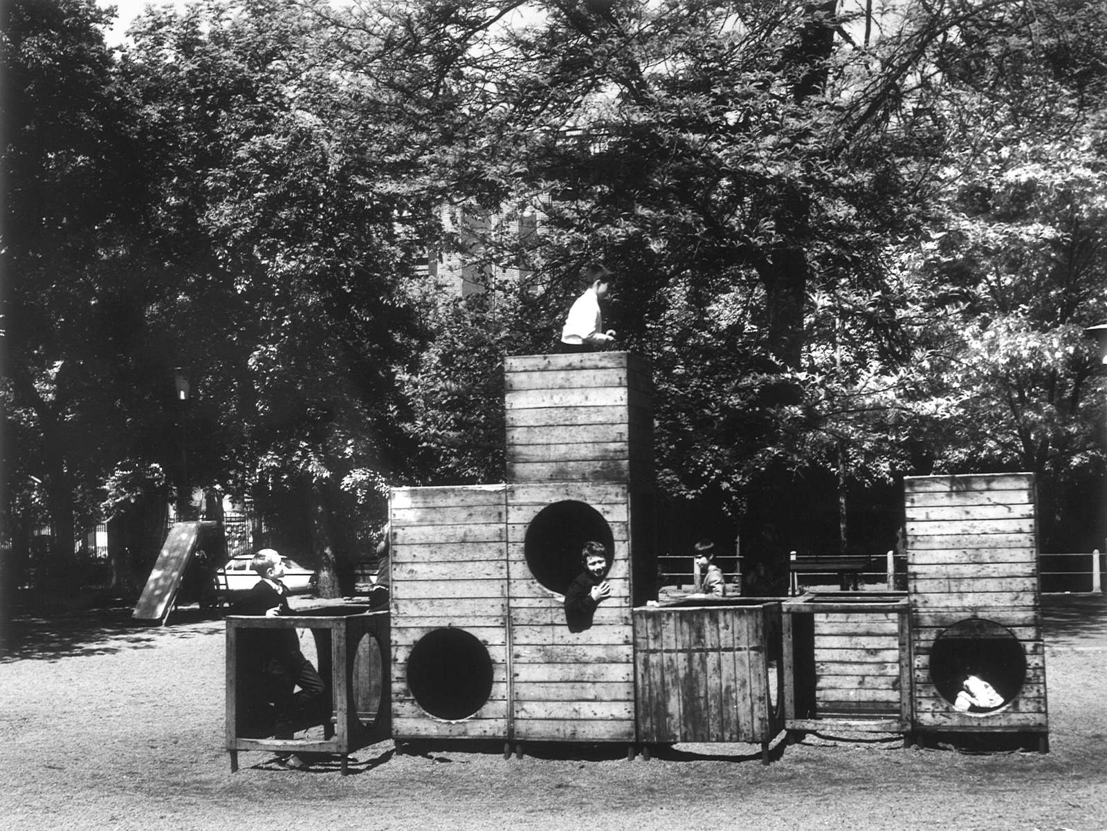 1977, Hlatky Katalin-Főkert, wooden structure, Fortepan #141389
