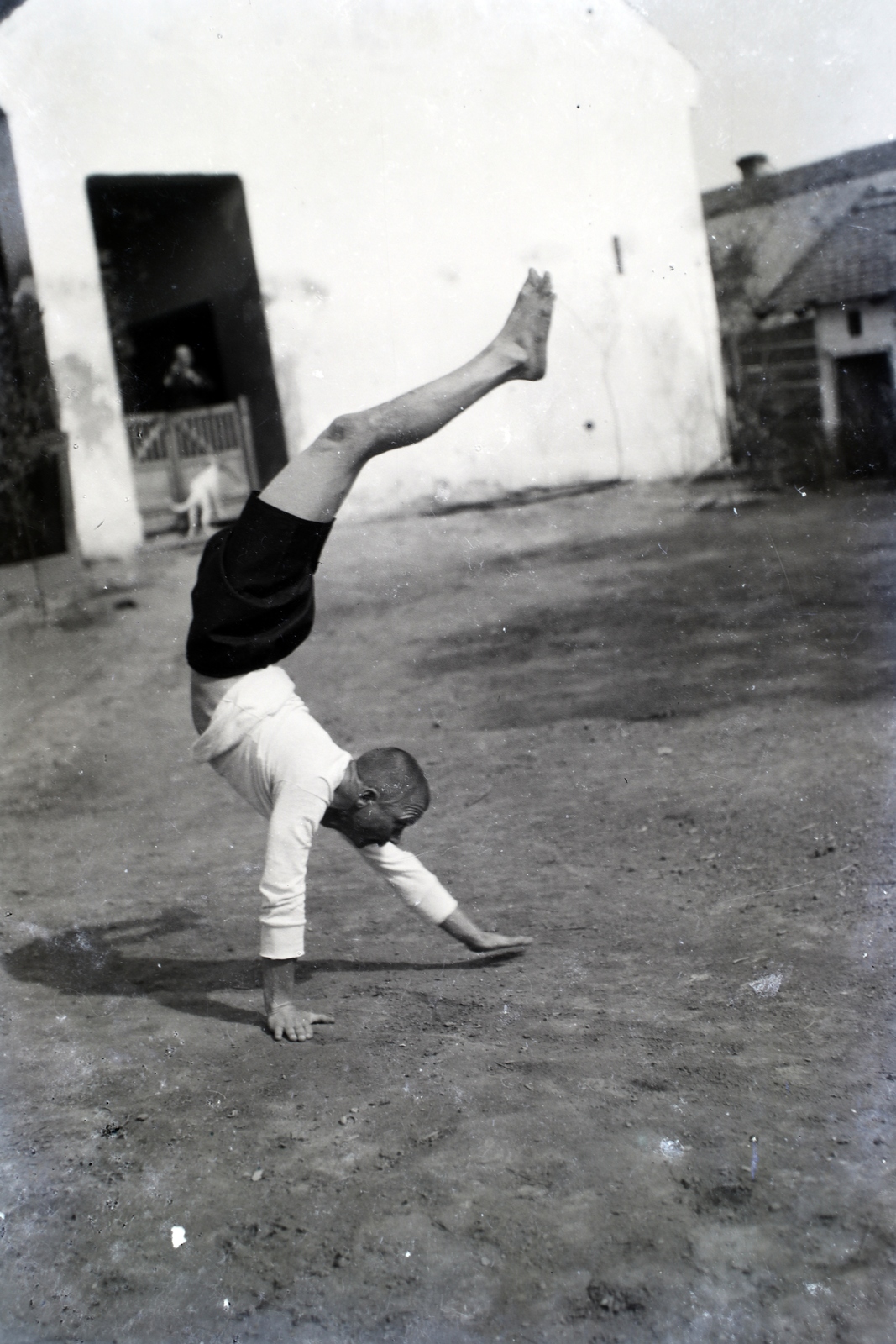 1938, Bencze László, feat, handstand, Fortepan #141427