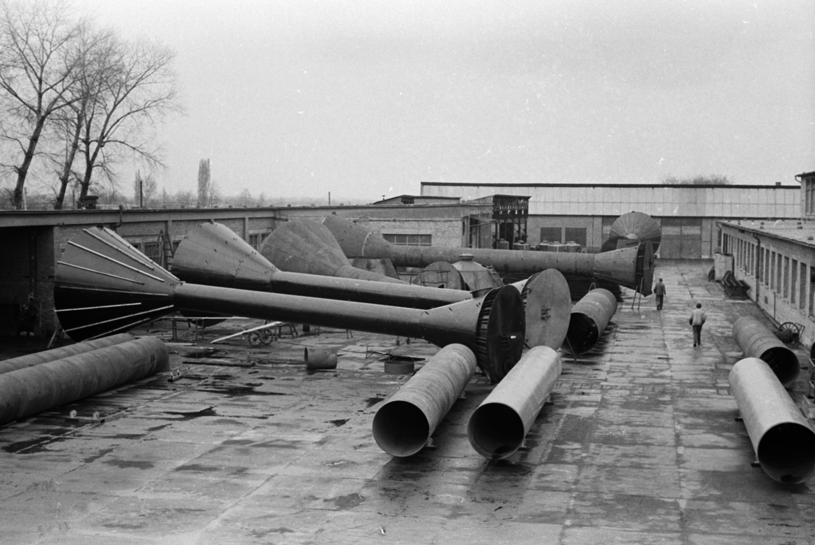 Hungary, Vecsés, a VÍZÉP telepe, hydrostat víztároló gyártása., 1970, Péterffy István, Fortepan #141753
