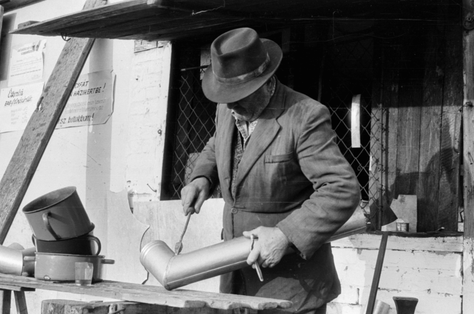 Hungary, 1967, Péterffy István, pot, canal, tinsmith, soldering iron, soldering, Fortepan #141959