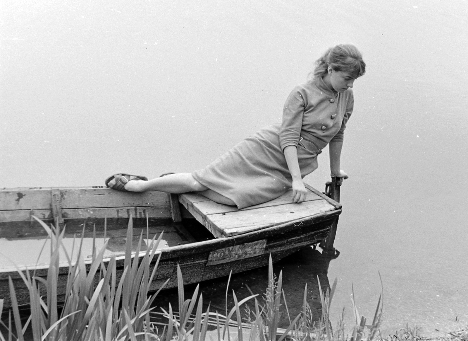 1956, Szent-tamási Mihály, portrait, boat, shore, lady, Fortepan #14211