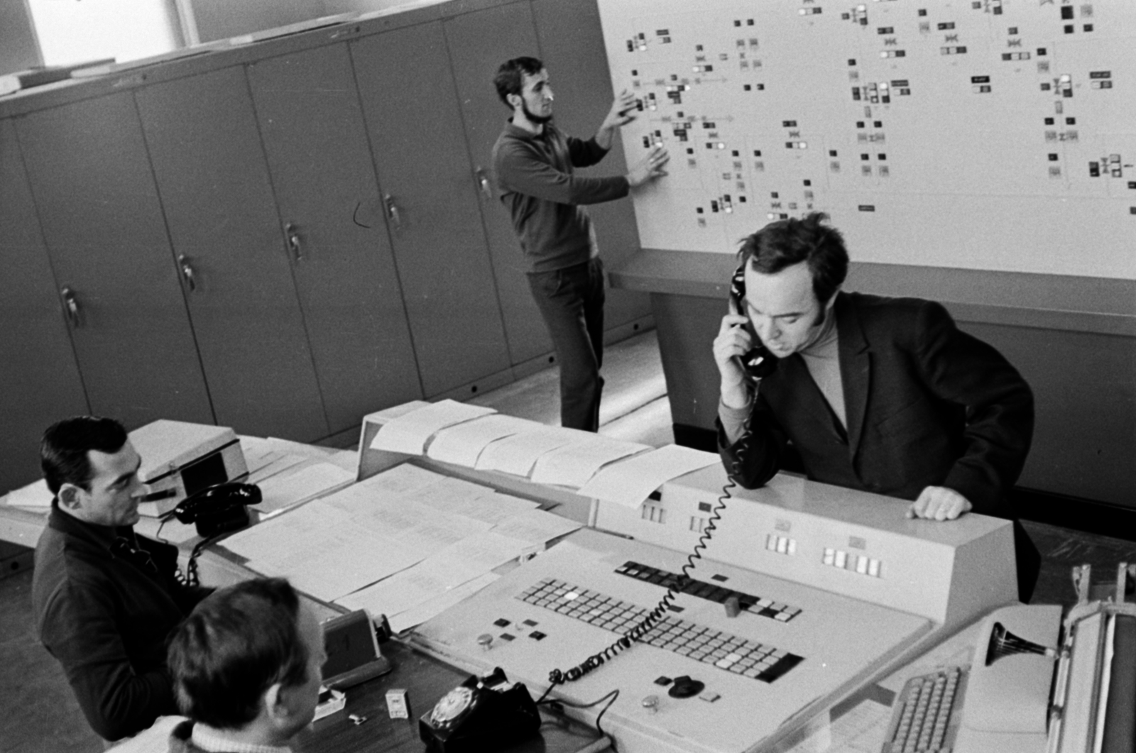 Hungary, Vecsés, gázelosztó, diszpécserközpont., 1972, Péterffy István, control room, Fortepan #142188