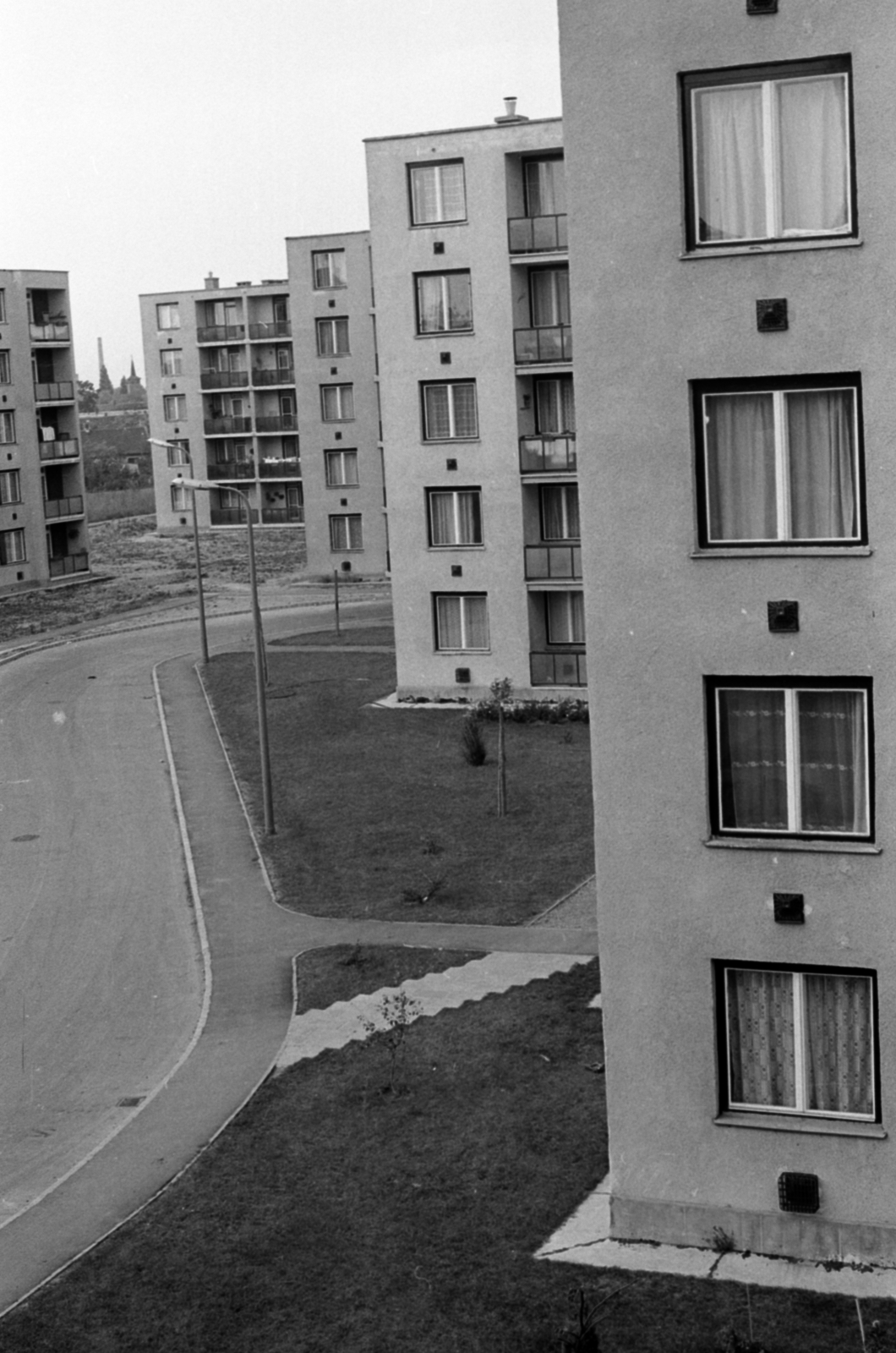 Magyarország, Budapest XVIII., Szent Lőrinc lakótelep (KISZ lakótelep), Vikár Béla utca., 1970, Péterffy István, Budapest, Fortepan #142253