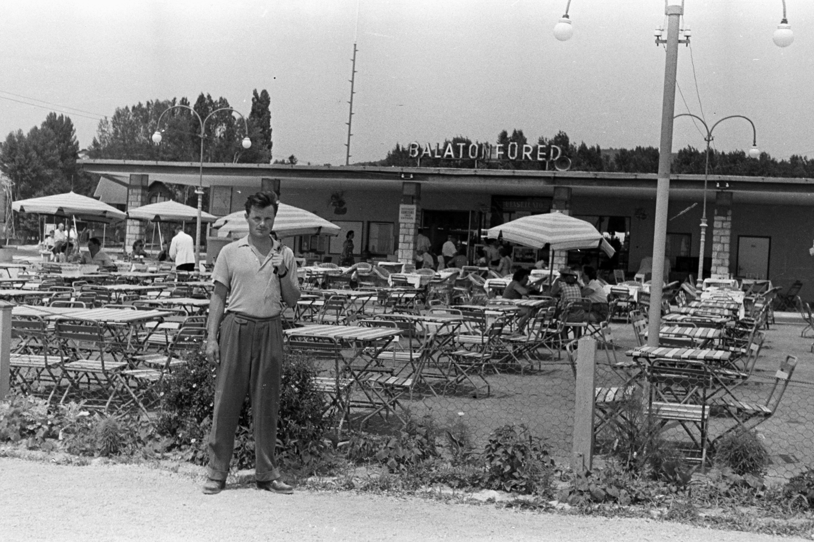 Hungary, Balatonfüred, kikötő, Utasellátó terasz., 1963, Chuckyeager tumblr, Fortepan #143067