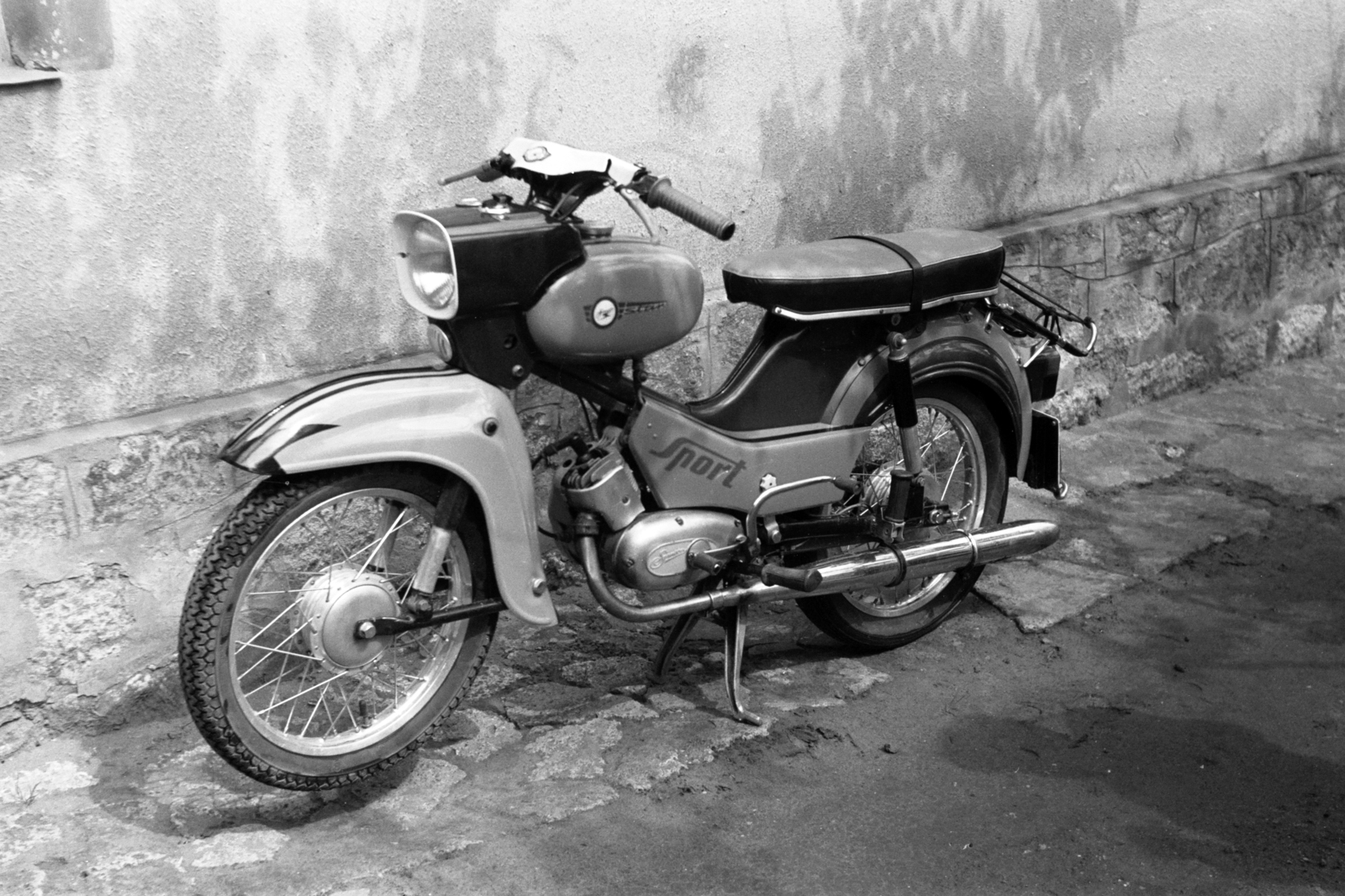 1974, Chuckyeager tumblr, motorcycle, Simson-brand, Fortepan #143114