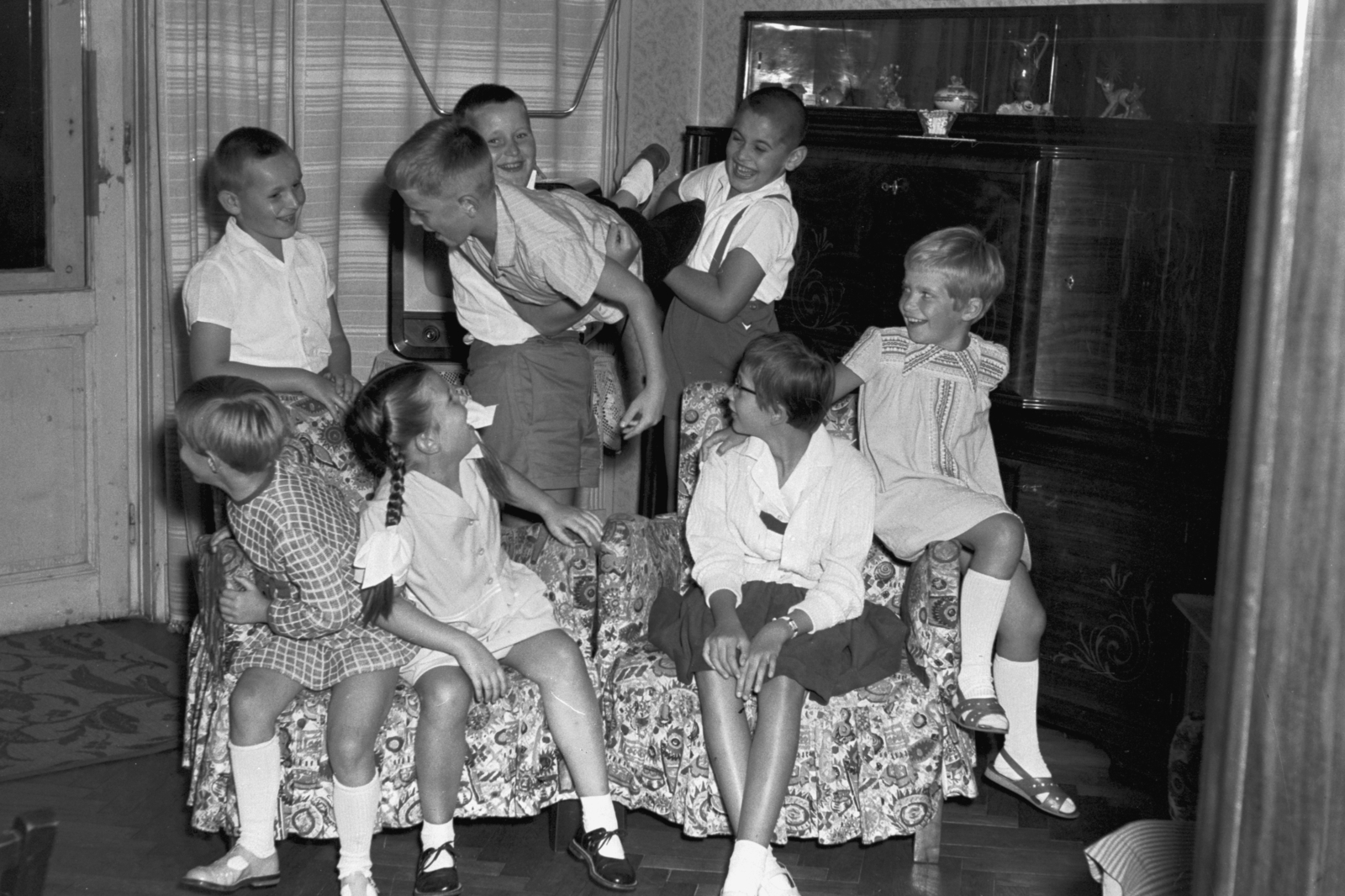 1960, Chuckyeager tumblr, kids, tea party, sitting on the armrest of a chair, Fortepan #143183
