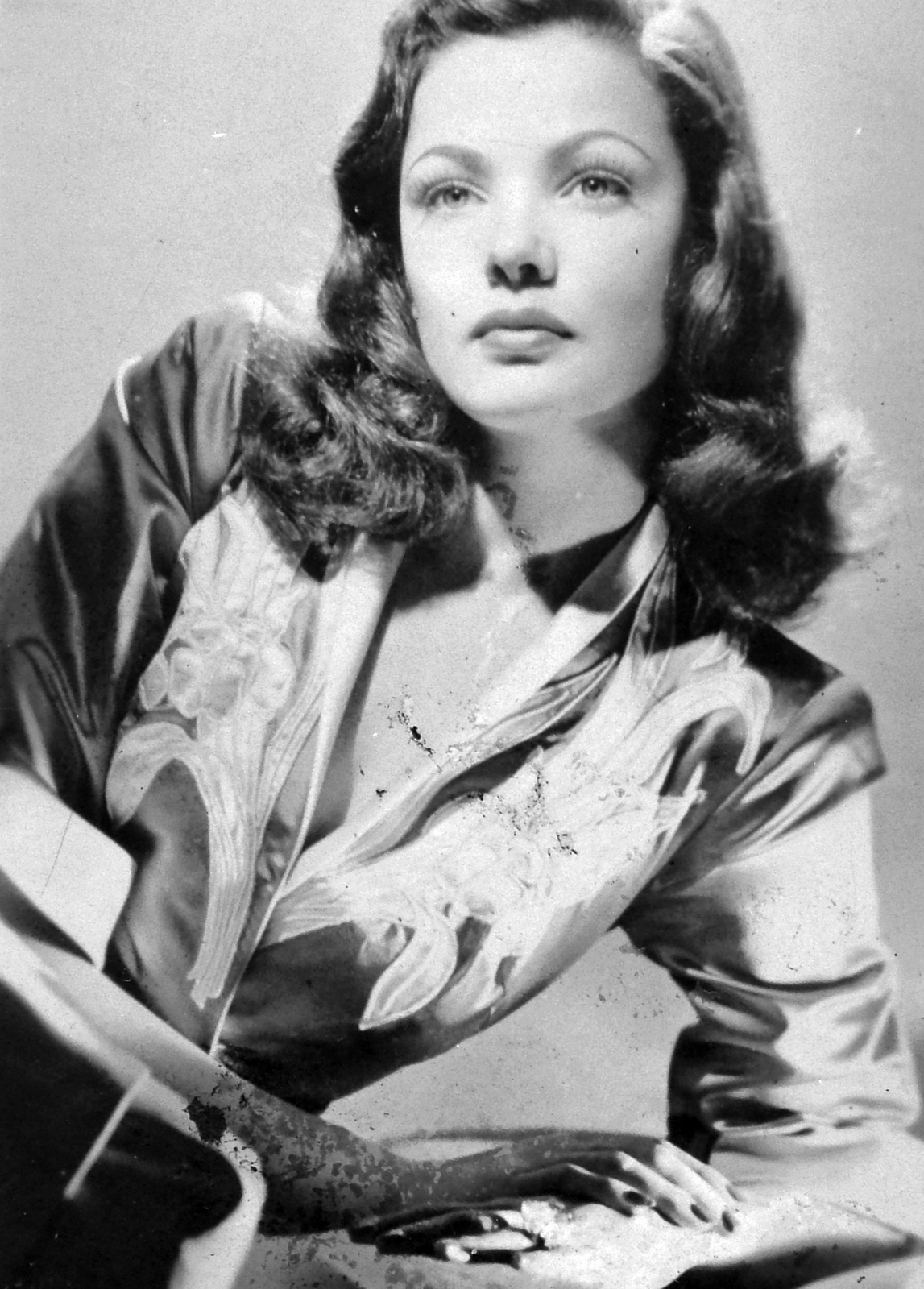 Gene Eliza Tierney amerikai színésznő., 1943, Nagy József, celebrity, prop up on elbows, Fortepan #14323