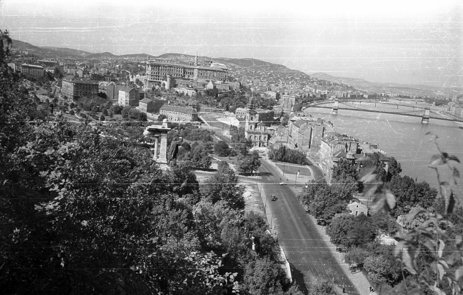 Hungary, Budapest I., látkép a Gellérthegyről., 1958, Szent-tamási Mihály, sculpture, Budapest, Saint Gerard-portrayal, Fortepan #14335