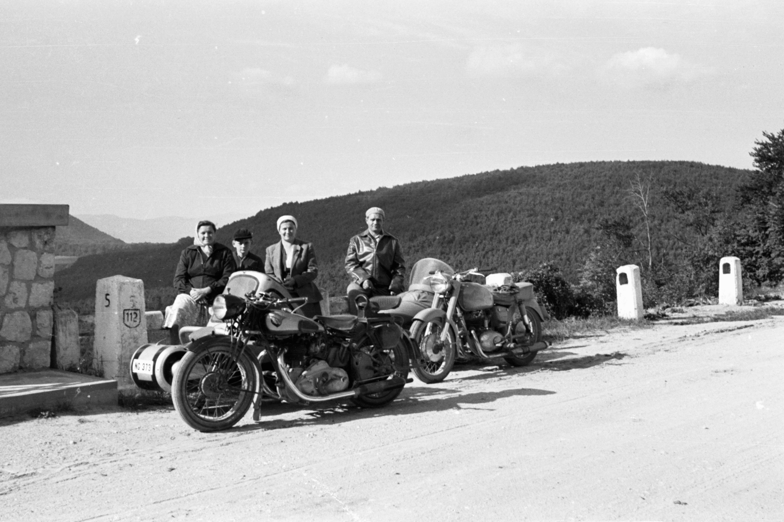 Hungary, Pilis Mountains, Esztergom, Pilisszentlélek (ekkor önálló, ma a város része), a 1111-es (akkor 112-es) út völgyhídja a település felett., 1957, Chuckyeager tumblr, motorcycle with sidecar, Fortepan #143470