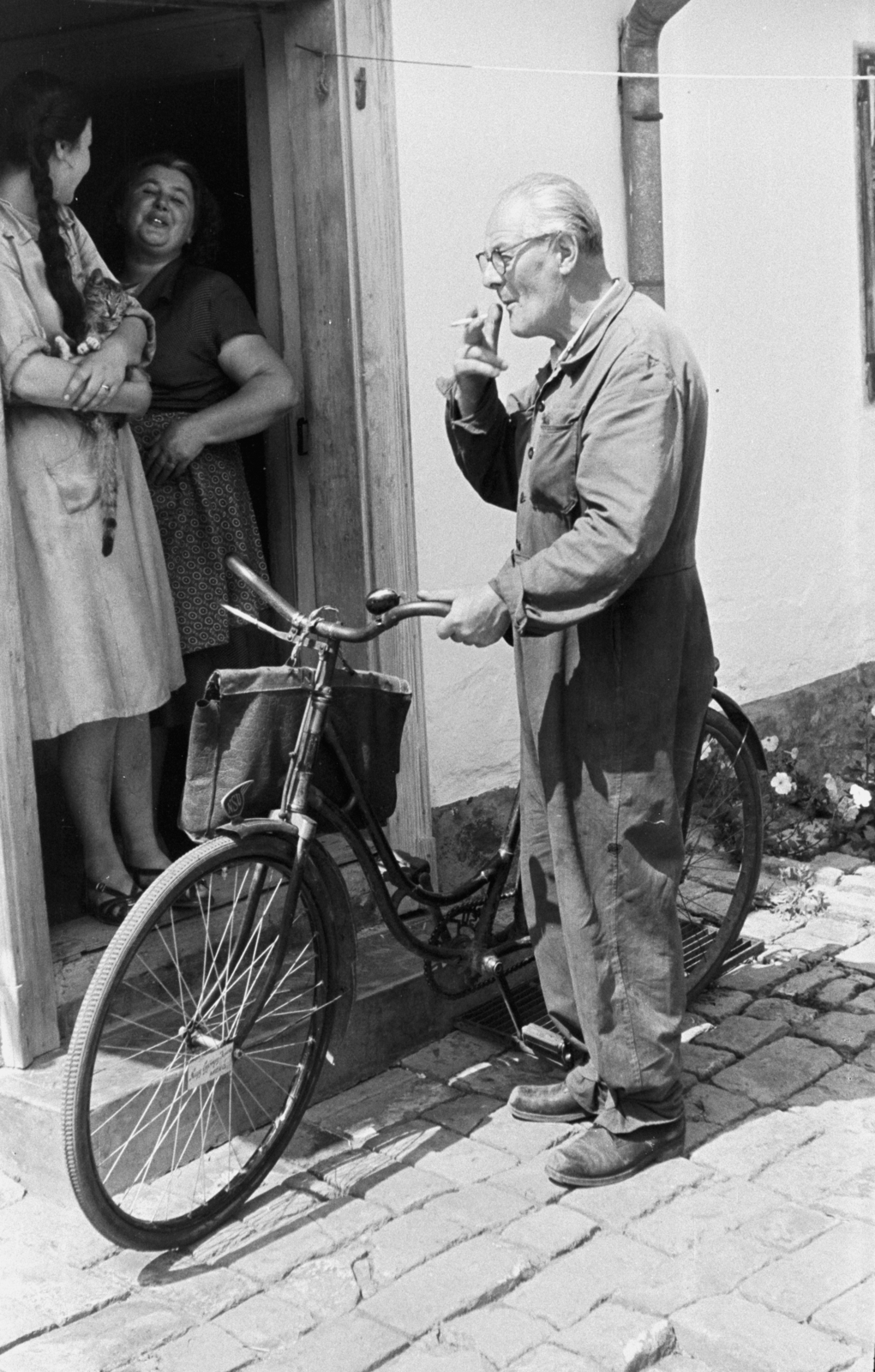 1959, Chuckyeager tumblr, bicycle, smoking, cat, working clothes, briefcase, Fortepan #143536