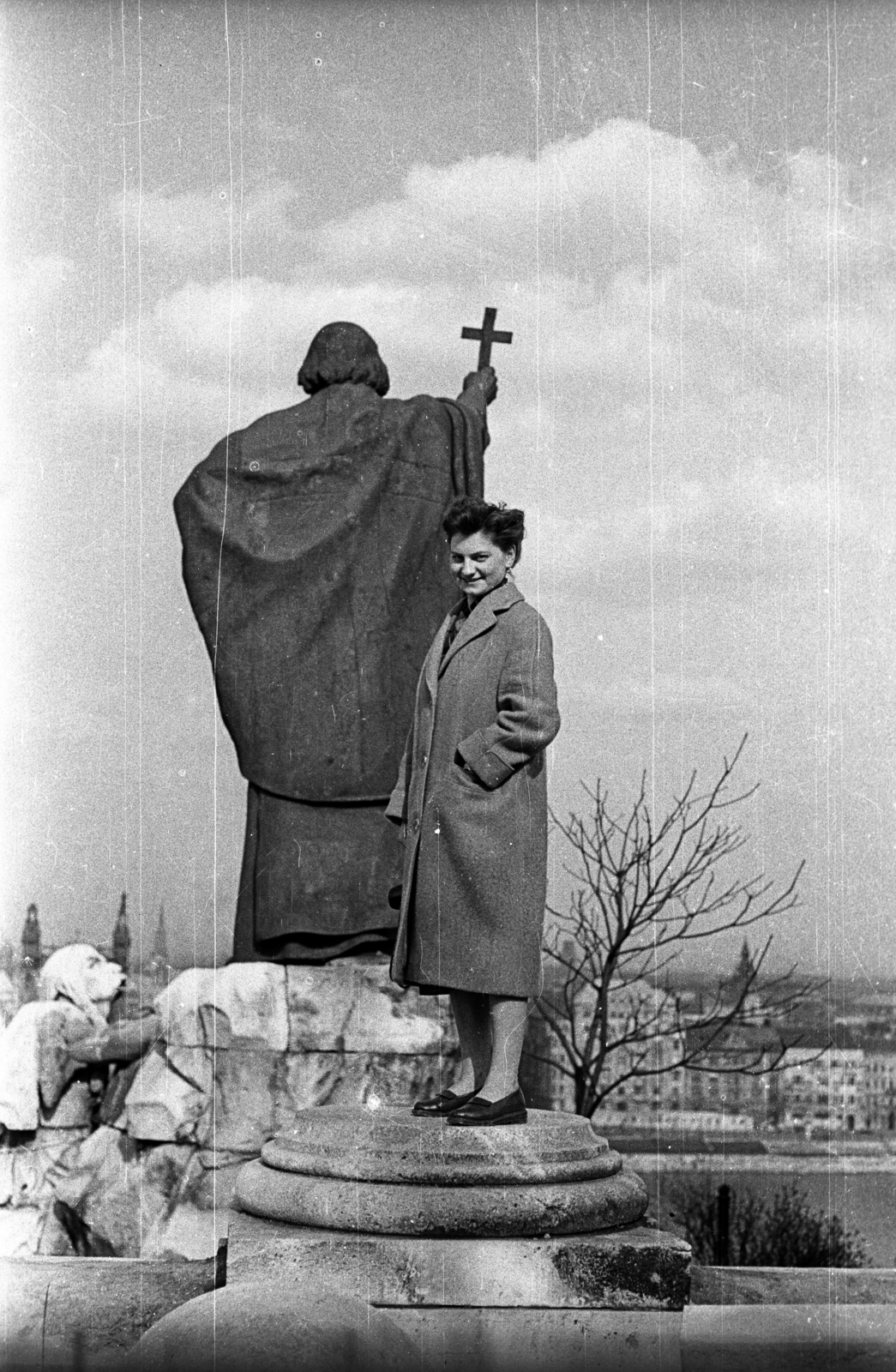 Hungary, Budapest I., Szent Gellért szobor (Jankovits Gyula, 1904.)., 1959, Szent-tamási Mihály, sculpture, Budapest, Saint Gerard-portrayal, Fortepan #14414