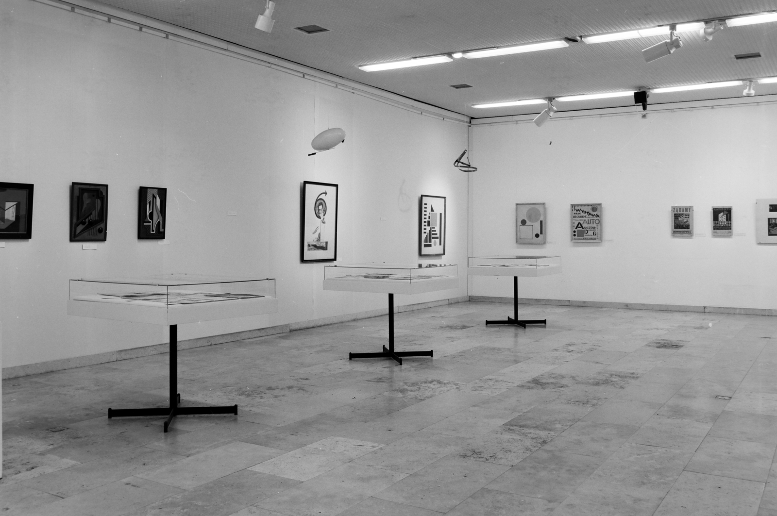 "Konstruktivizmus Lengyelországban kiállítás", 1989, Magyar Nemzeti Galéria/Adattári Gyűjtemény, Fortepan #145835