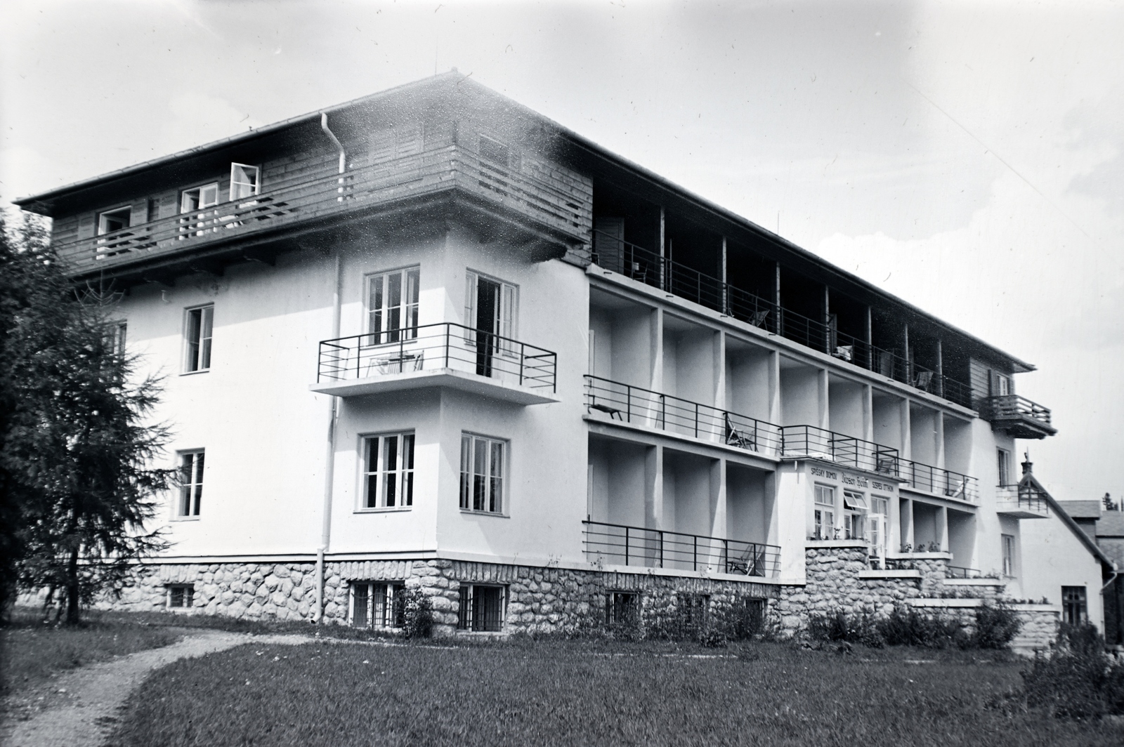 Szlovákia,Magas-Tátra, Tátralomnic, Szepesi Otthon szálloda., 1941, Sattler Katalin, Fortepan #146230