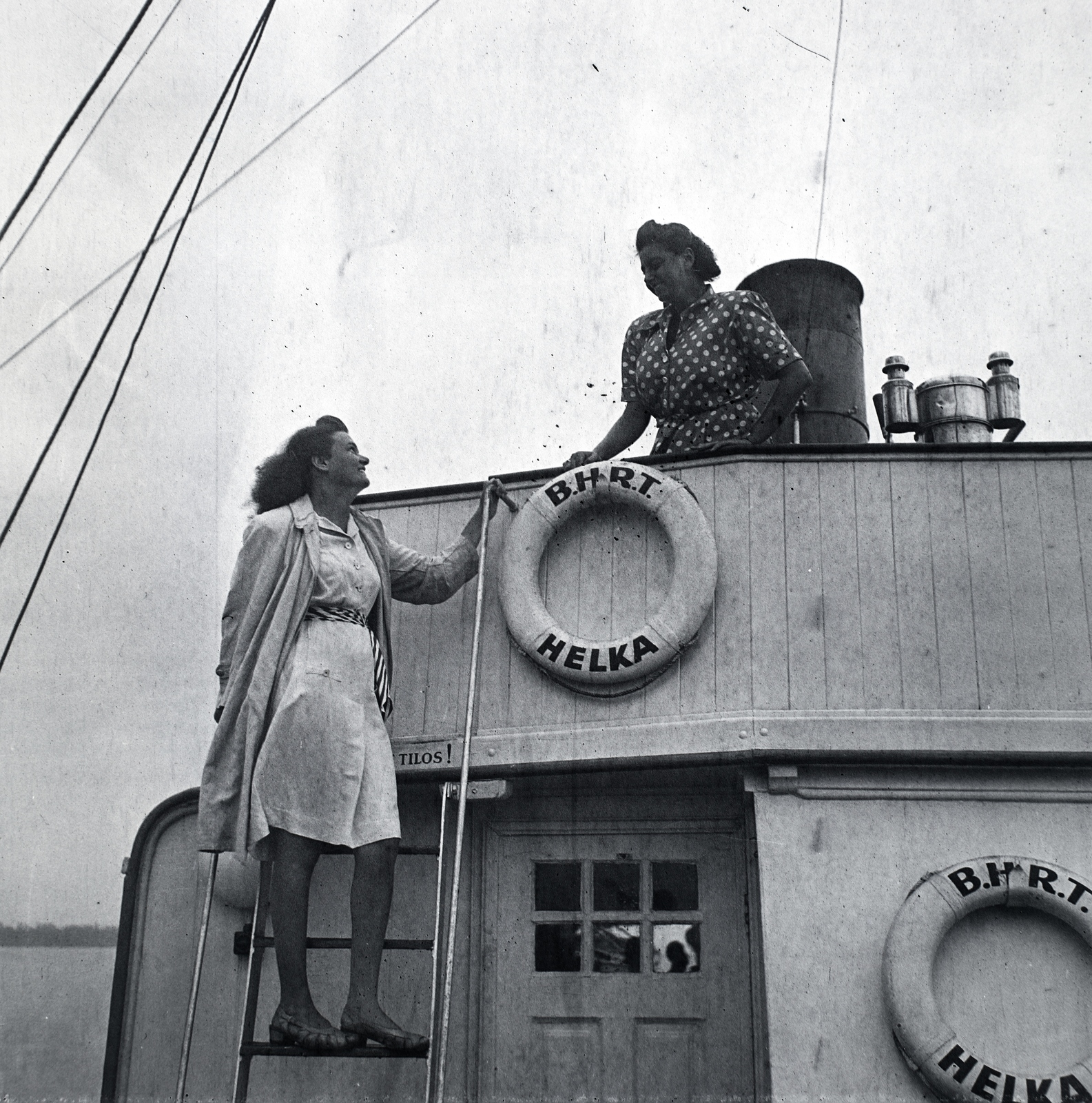 Hungary, a Helka csavargőzös kormányállása., 1941, Sattler Katalin, ladder, lifebelt, steamboat, Helka ship, Fortepan #146331